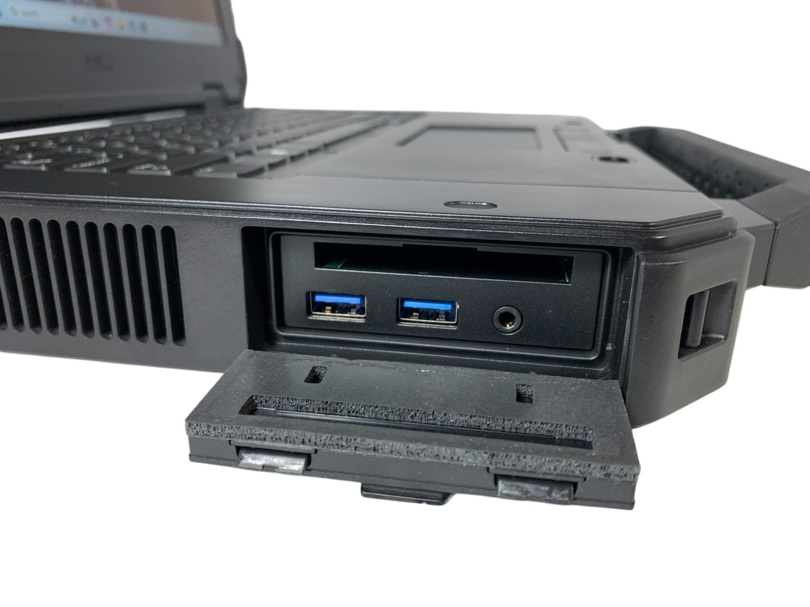 Dell Latitude 7424 Rugged Extreme – Core i5-8350U 16GB RAM 1TB NVMe Win11 Pro