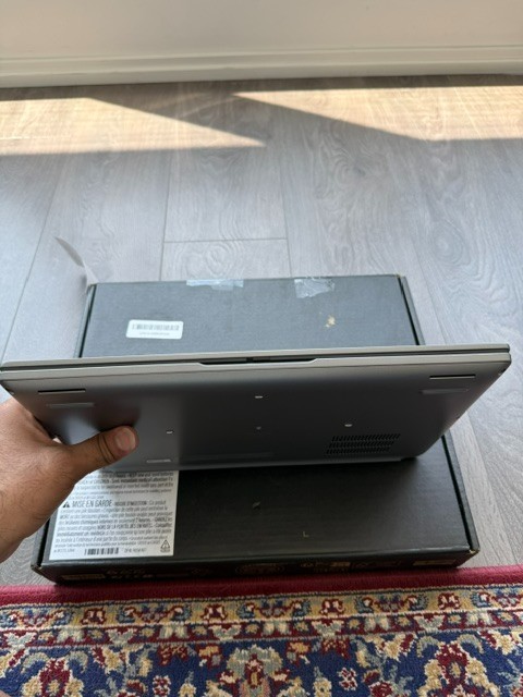 Dell Latitude 5450 ultra 5 32GB Ram 1TB SSD Touch Screen