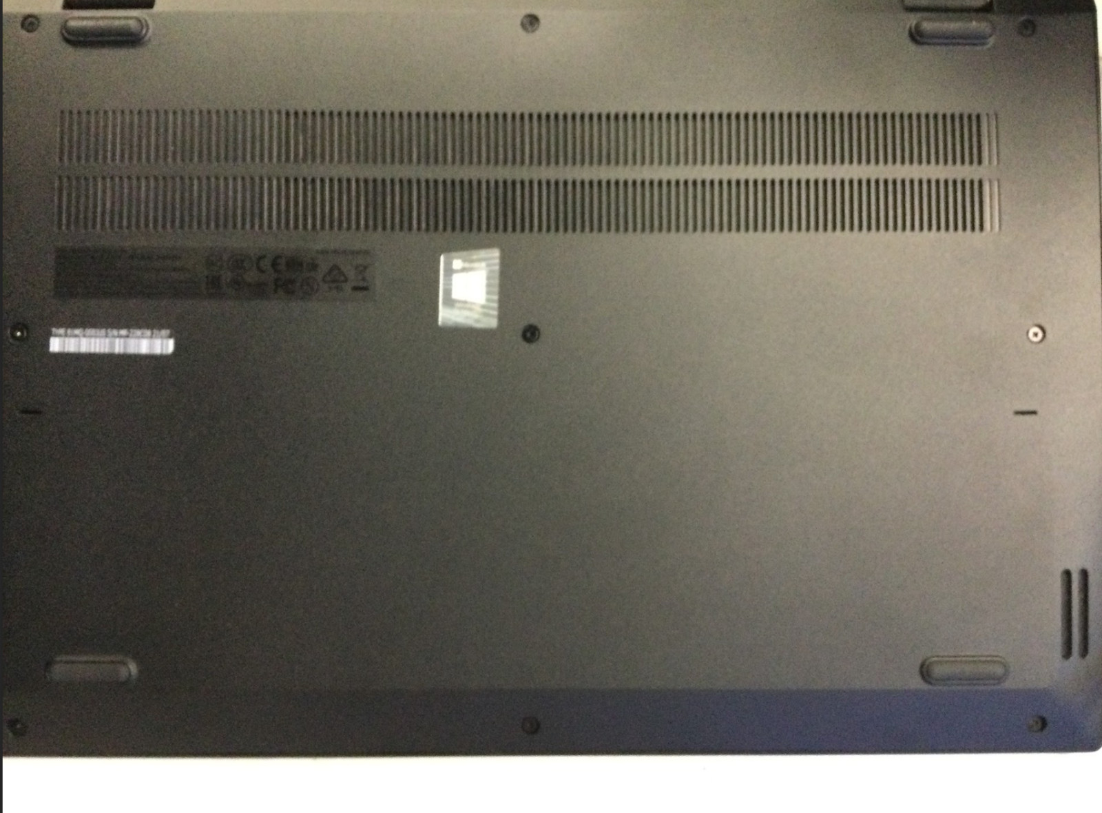 Lenovo 14″ FHD AMD A6-9220C 4GB 64GB eMMC Laptop – Scratches, Low Sound