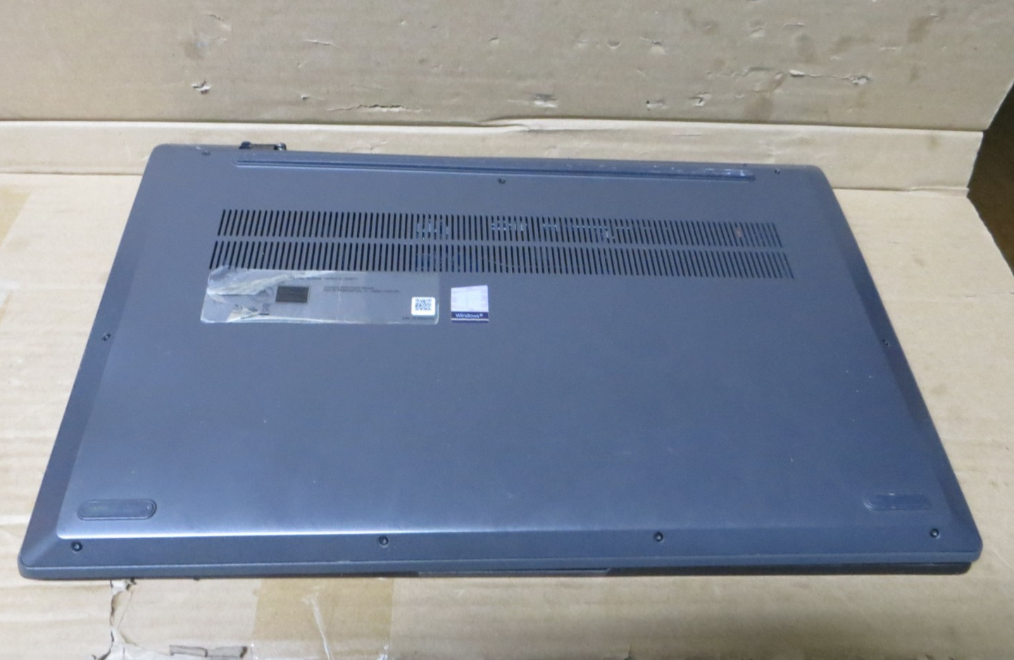 Lenovo IdeaPad 5 15IIL05 15.6in i5-1035G1 8GB for Parts or Repair