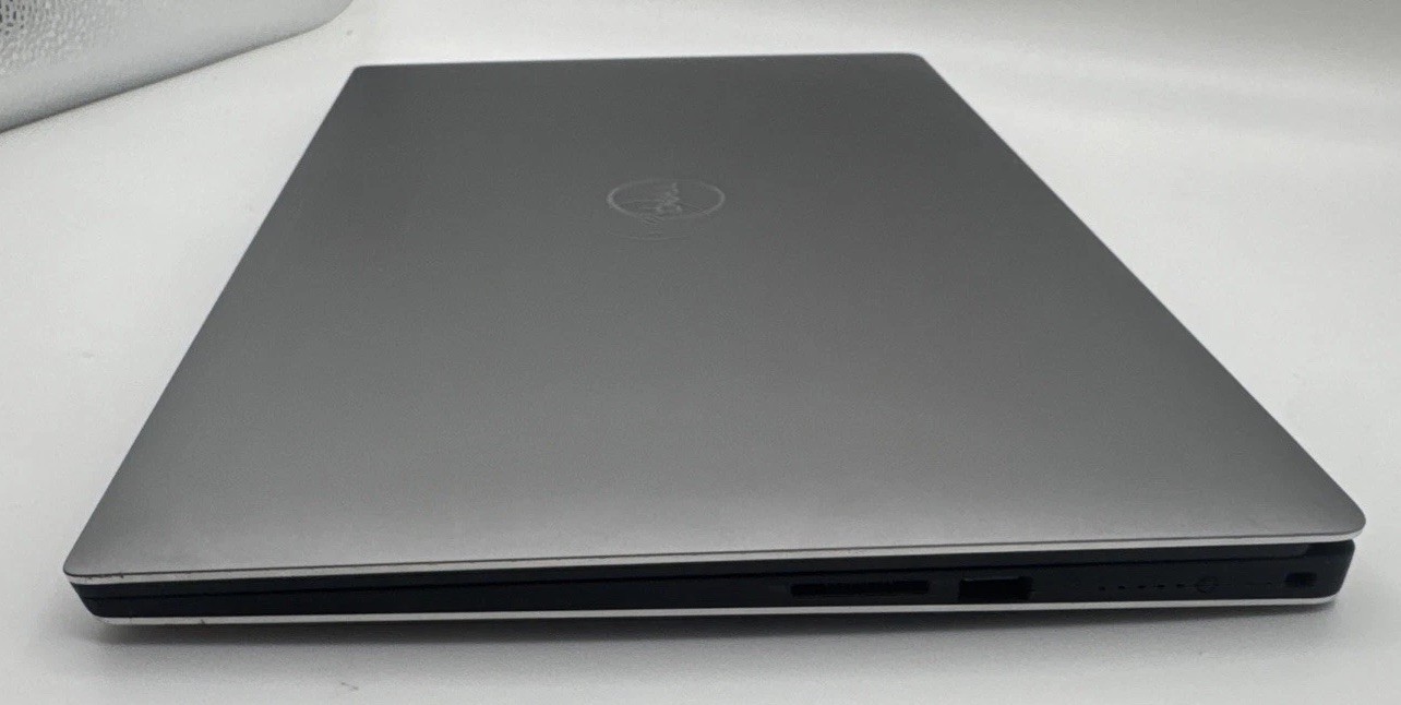Dell Precision 5540 i9 9th Gen ***32GB RAM 512GB – Loud Fan READ! Free Shipping!