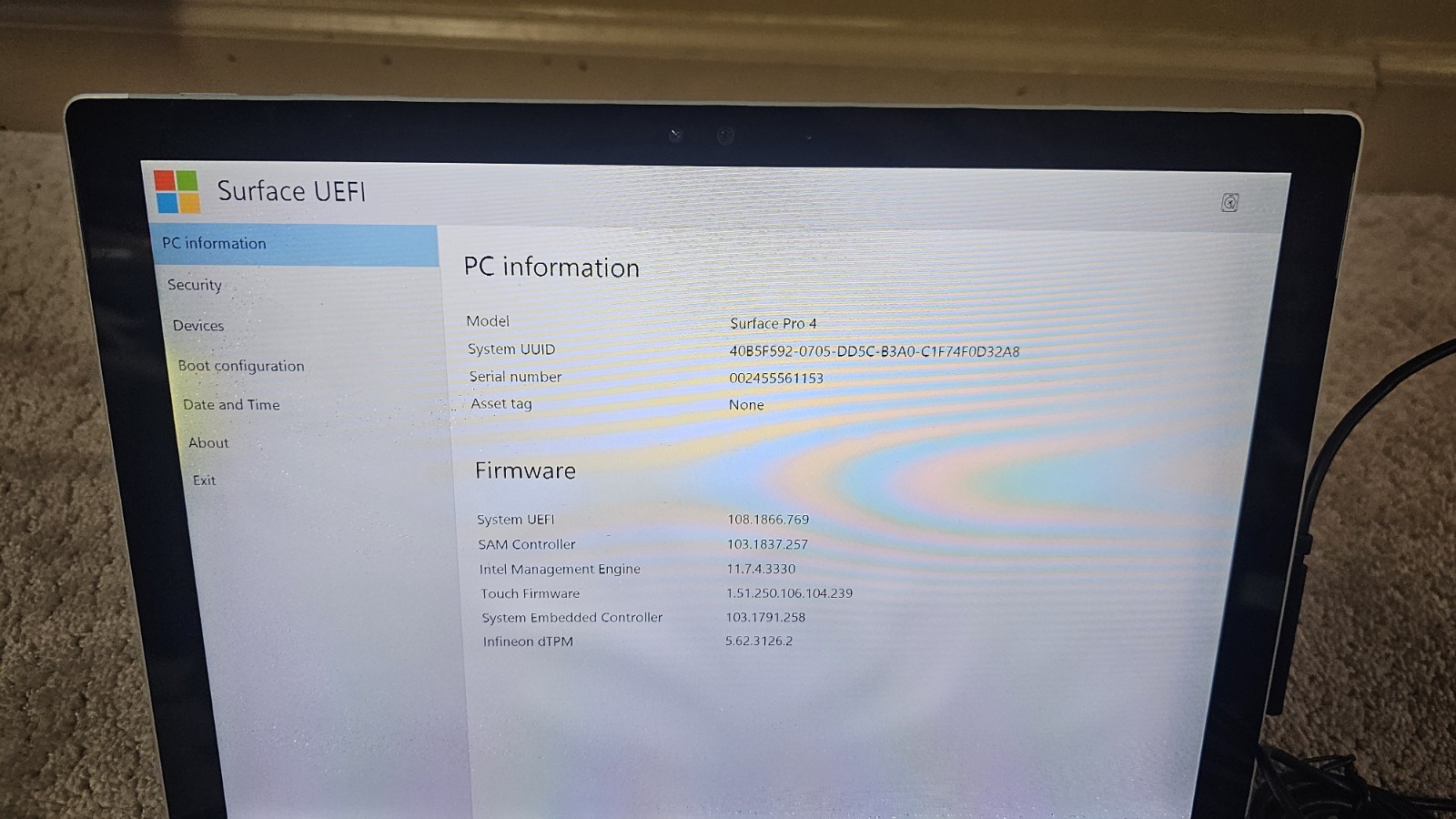 Microsoft Surface Pro 4 12″ Intel i5-6300U – 1724, Missing SSD