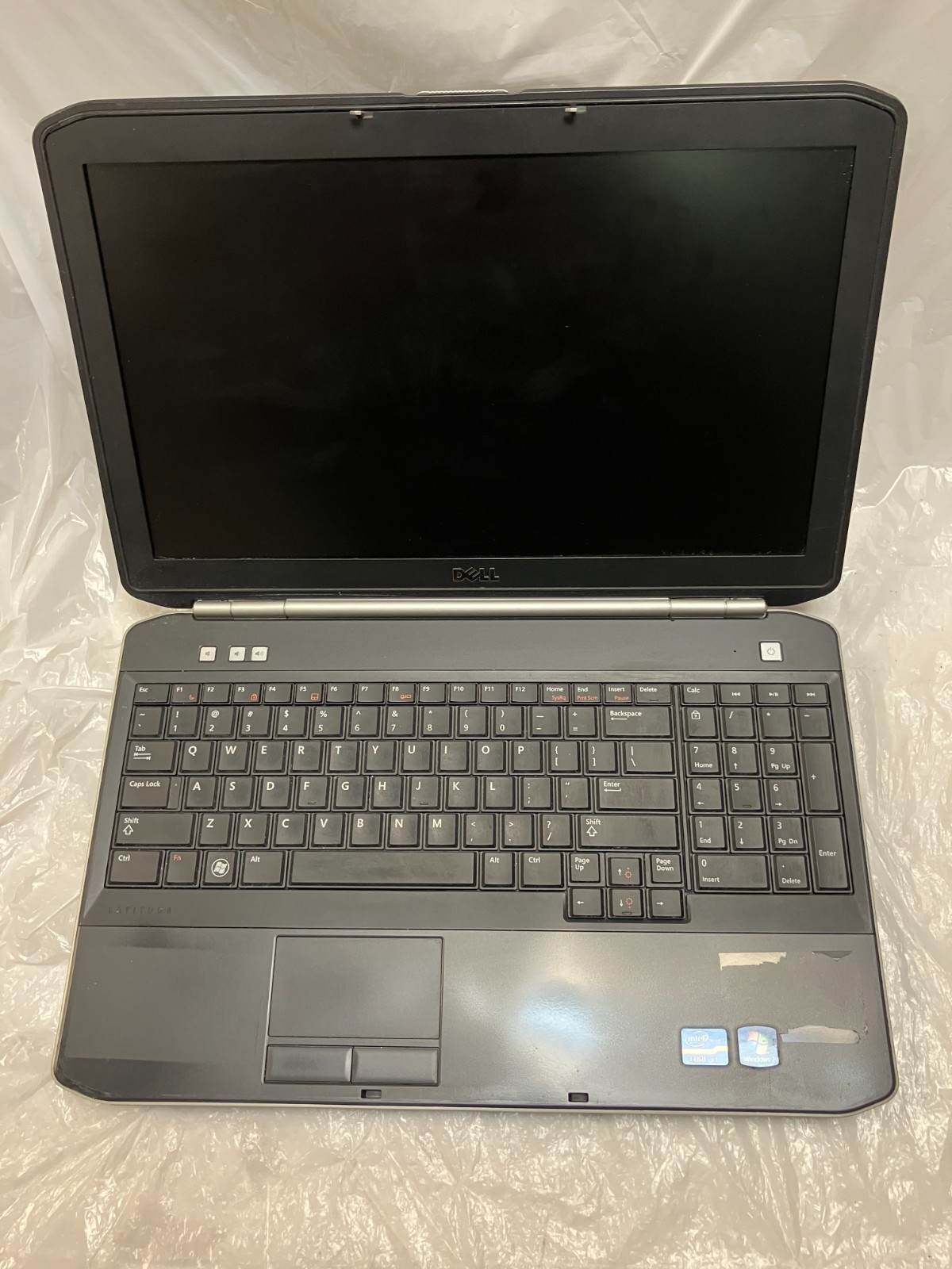 DELL LATITUDE E5520 Laptop i3-2350M + 4 GB No HD/Battery FOR PARTS