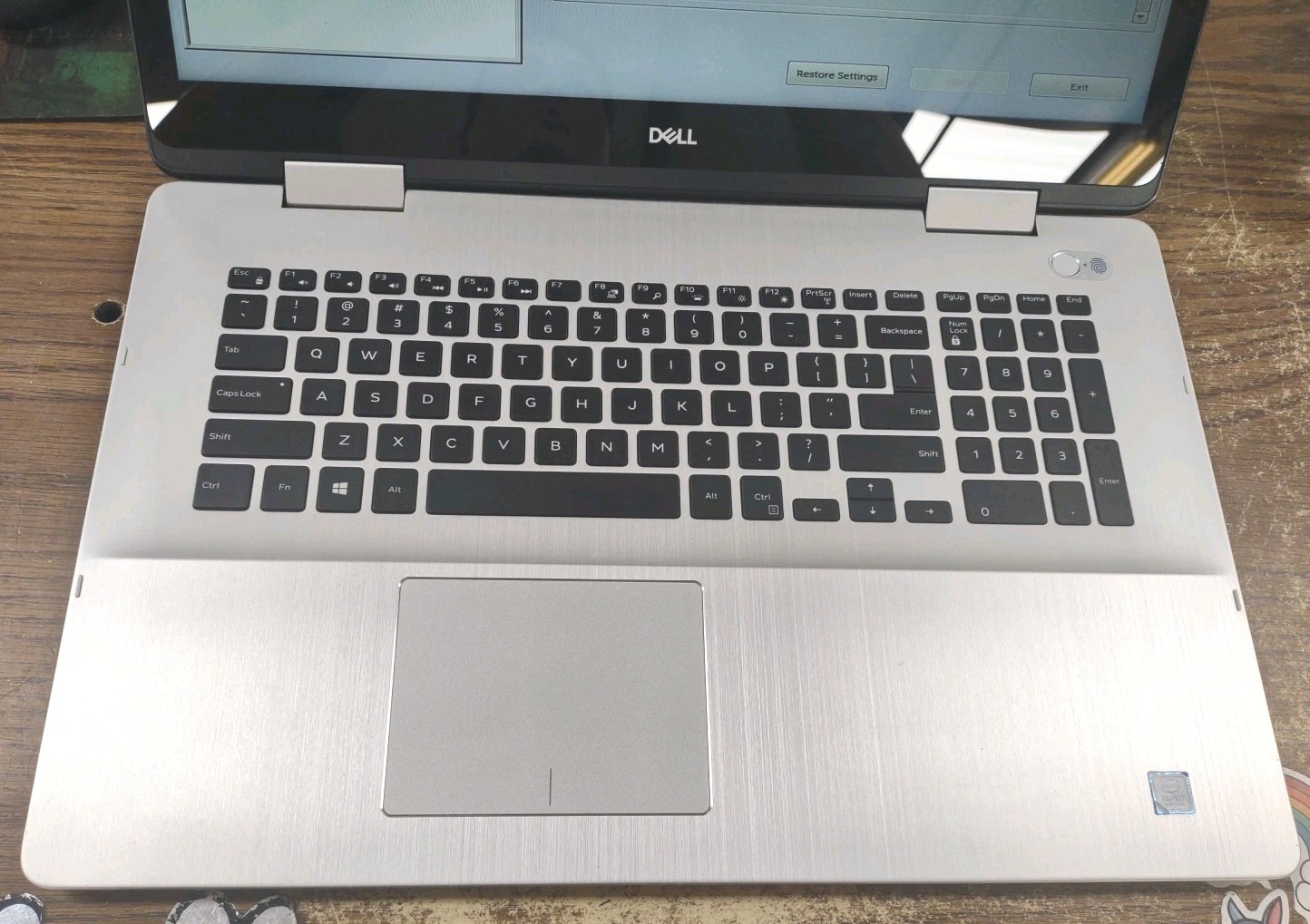 Dell Inspiron 7786 17″ 2-in-1 W/ i7-8565U 16GB RAM, 256GB SSD.