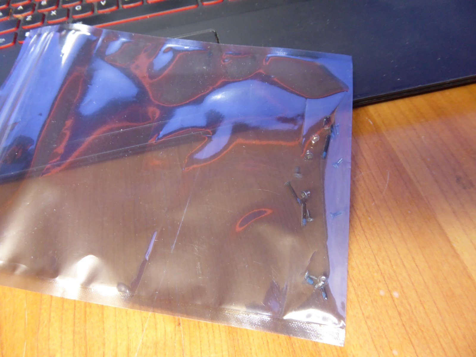 LENOVO y70-70 TOUCH 17.3″ LAPTOP for parts or fix – sold as-is as pictured 80du