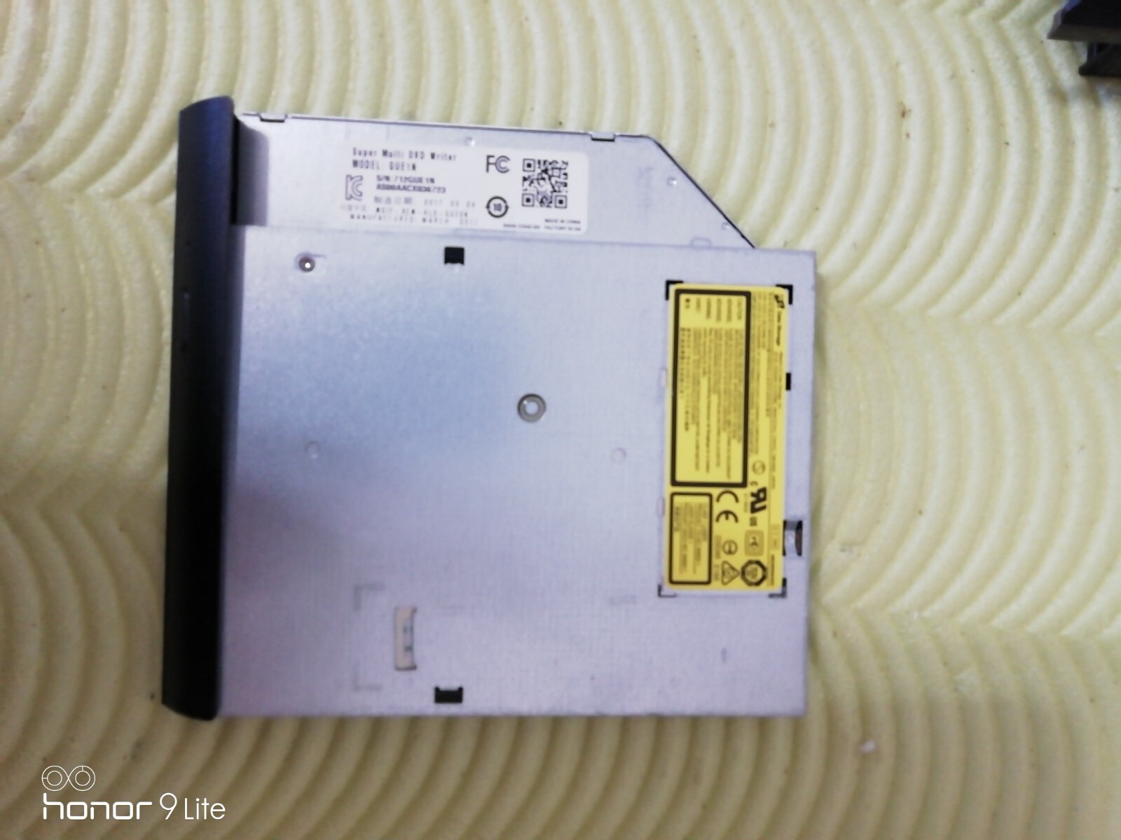 ASUS R541 X541LETTORE CD/DVD Burner