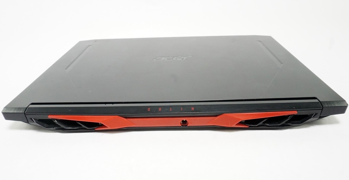 Acer Nitro 5 AN515-55 15.6″ 144Hz i5-10300H 2.5GHz 8GB RAM 256GB SSD GTX 1650 Ti