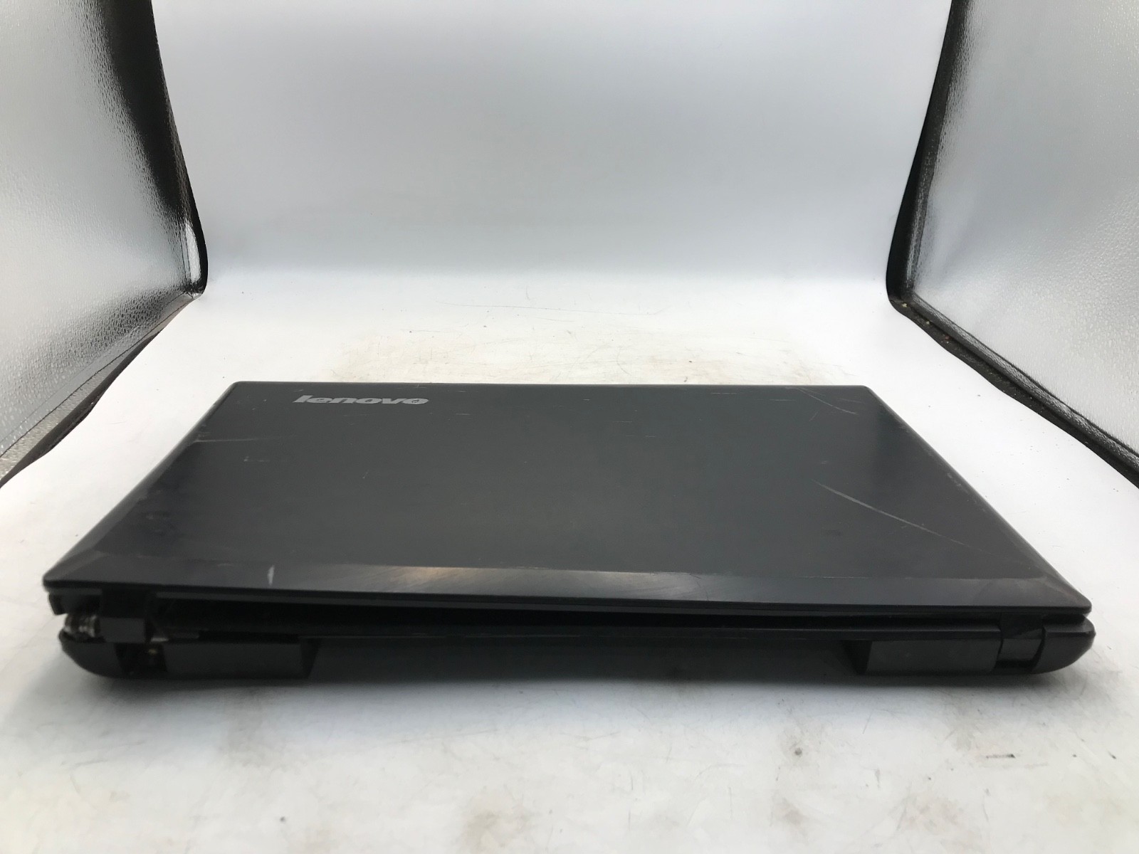 Lenovo G580 Intel Core i3 3rd Gen. 15″ Laptop-BOOTS/BAD DISPLAY & HINGE-MZ
