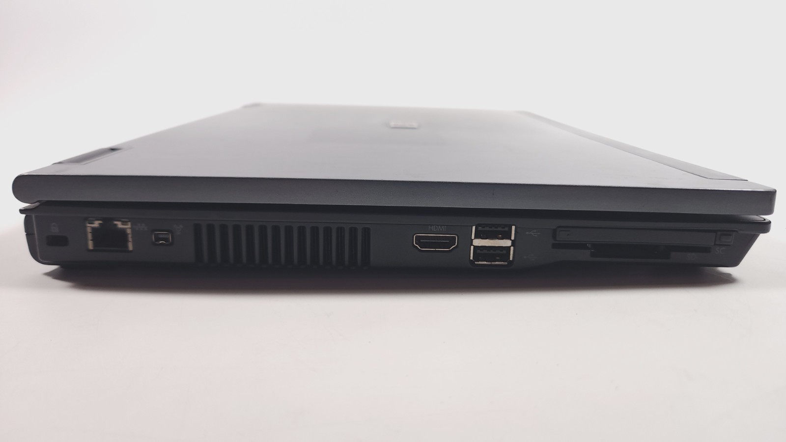 Retro Gaming Laptop HP Compaq 8510P Intel 2.4GHz 4gb RAM 150gb HD Windows XP Pro