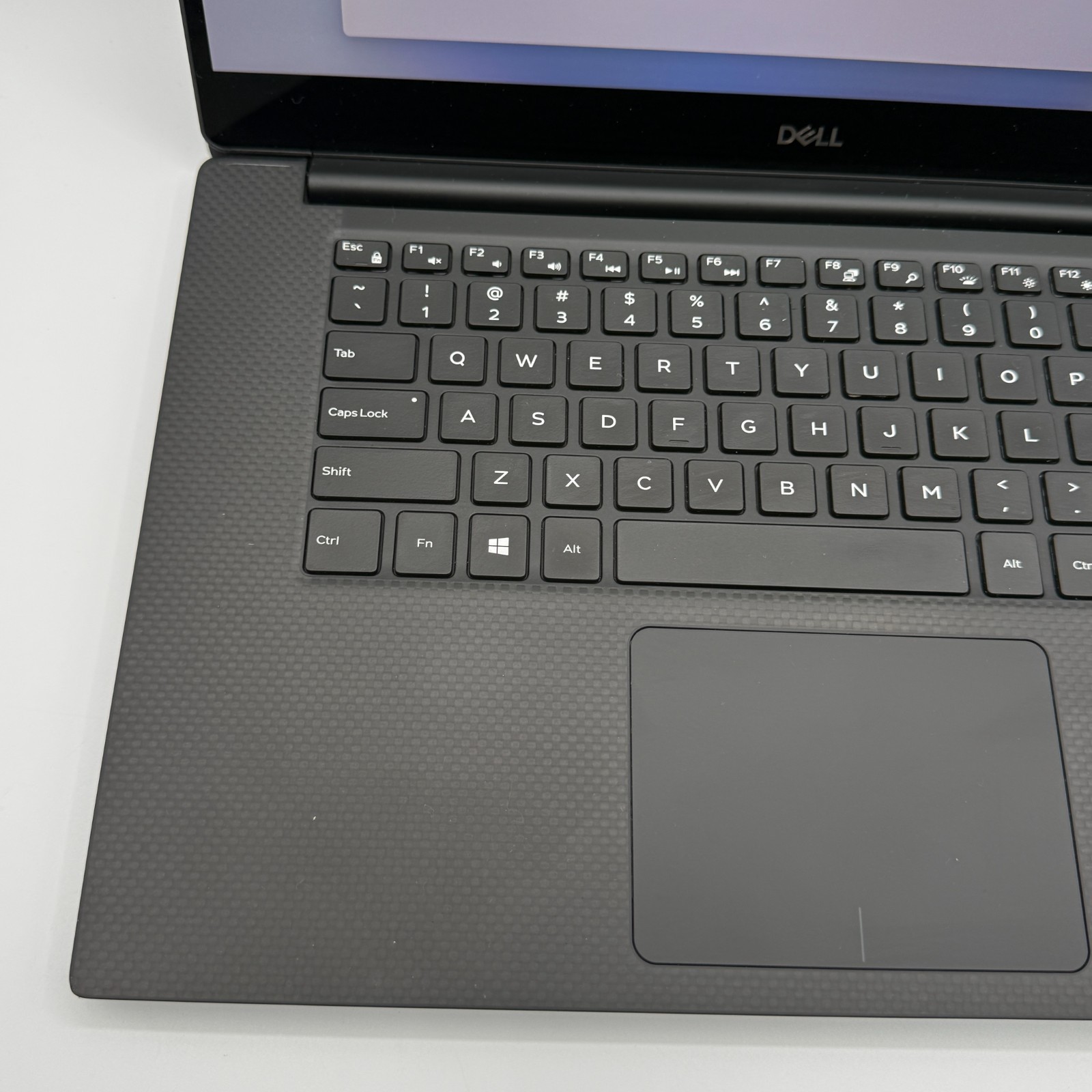 Dell Precision 5540 i9-9880H Quadro T2000 16GB RAM 256GB SSD Win11 Pro Laptop