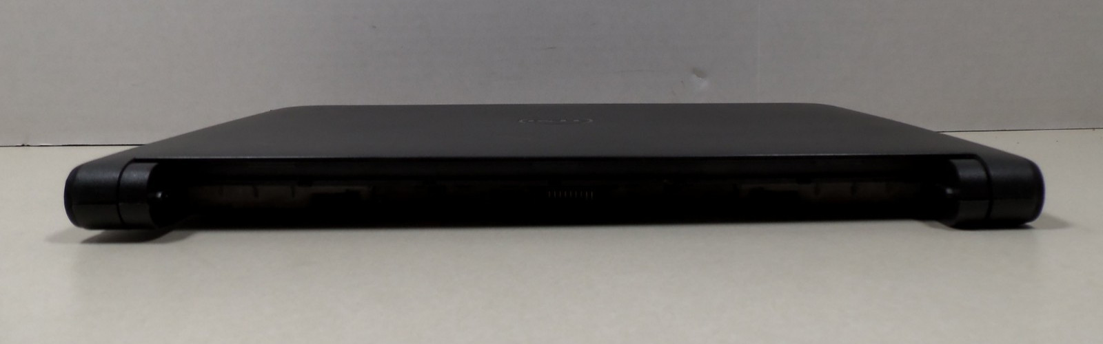 Dell Latitude 3340 Laptop Computer Intel Core i3-4005U 1.70GHz AS IS PARTS D109