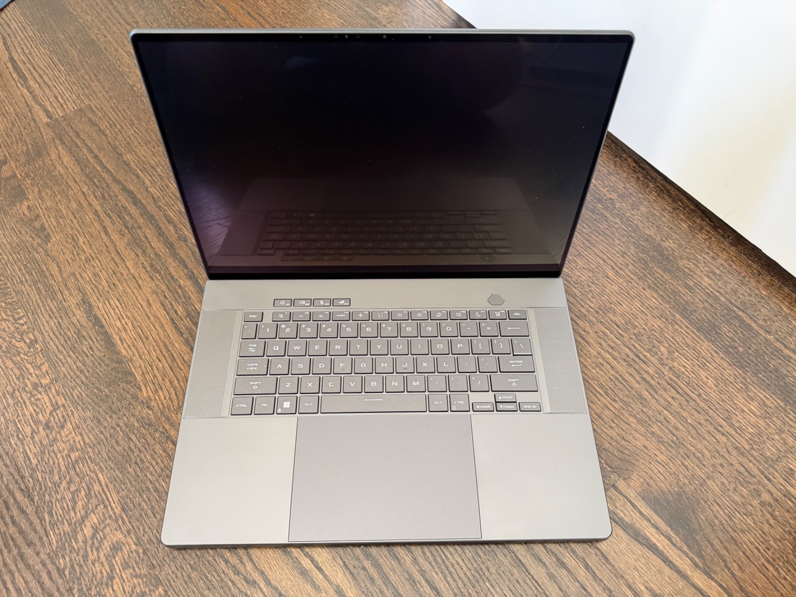 ASUS ROG Zephyrus G16 GU605MY 16″ Core Ultra 9 185H 32GB RAM 2TB SSD RTX 4090