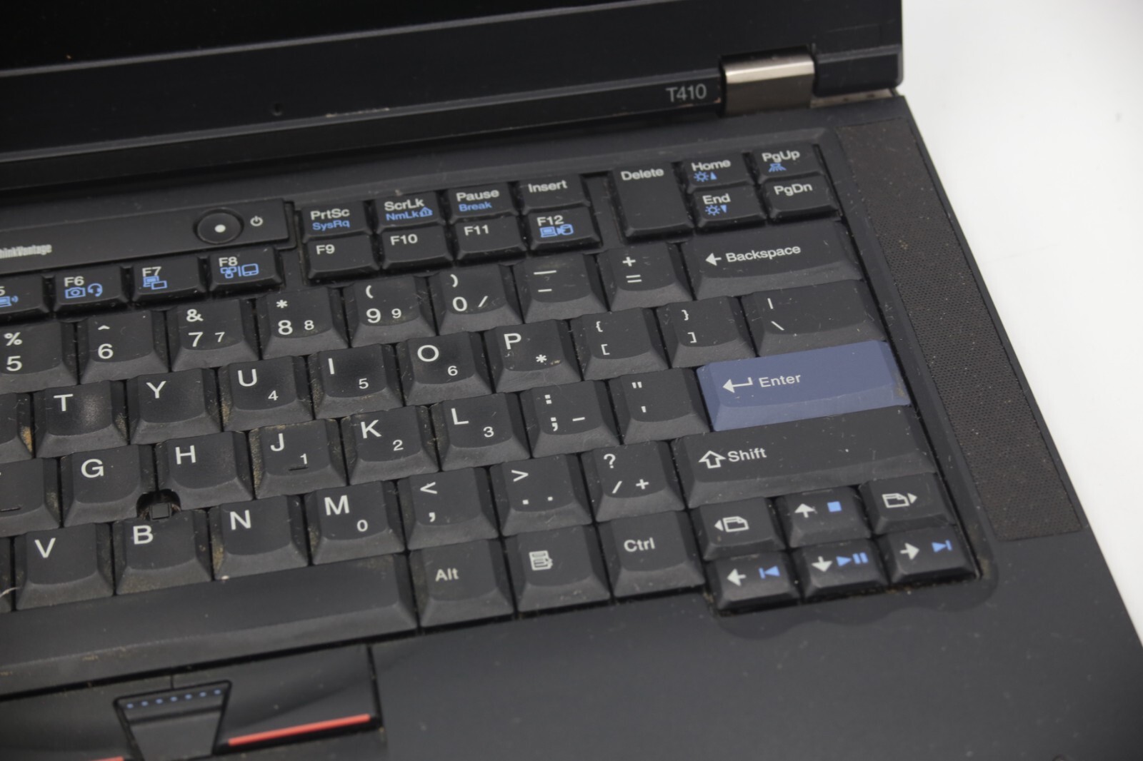 Lenovo T410 i5 M520 2.4GHz ~ 4GB RAM 250GB SSD READ 002