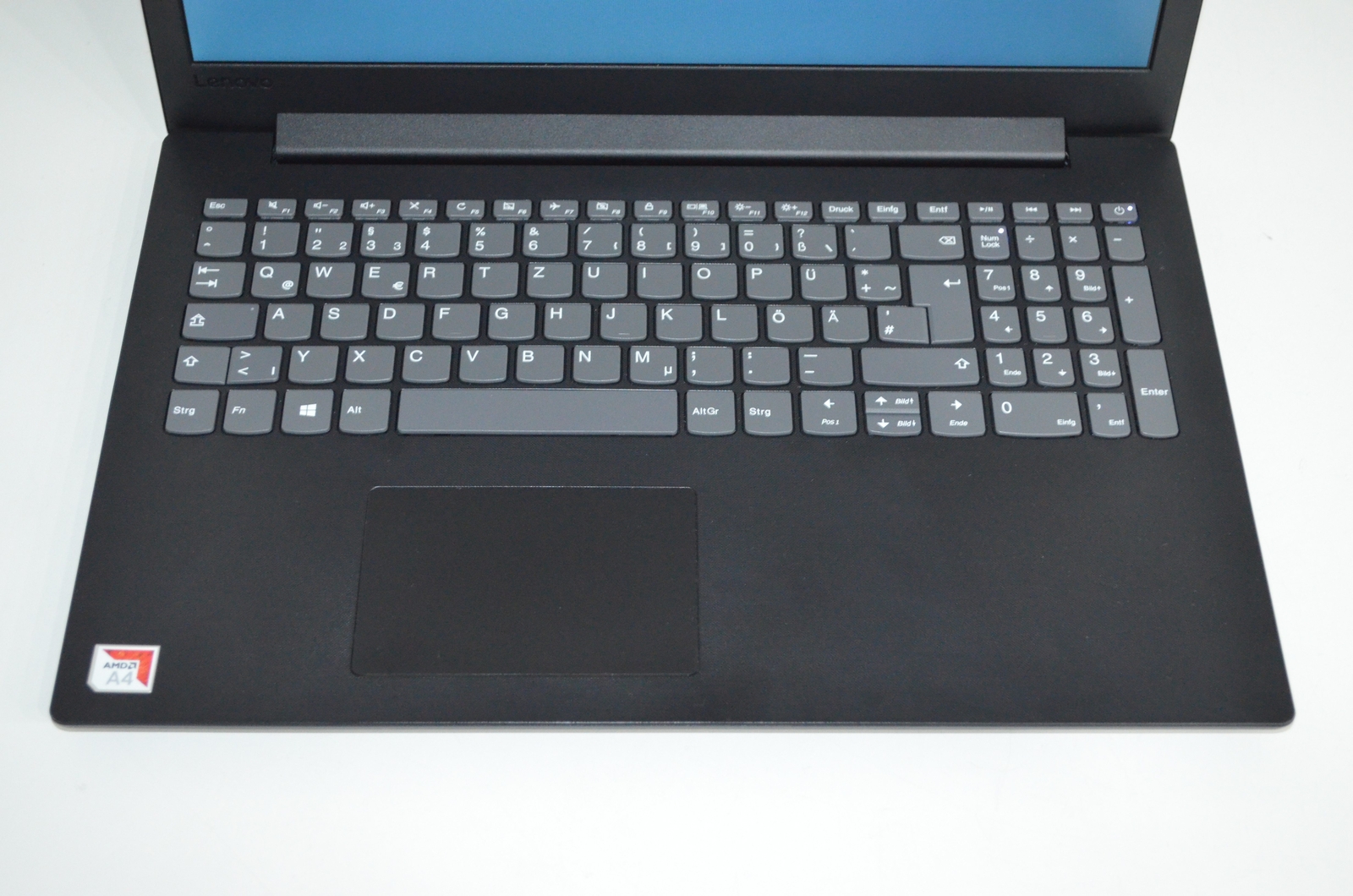Lenovo V145-15AST Laptop – AMD A4-9125 Radeon – 4GB RAM – 128GB SSD – WIN10