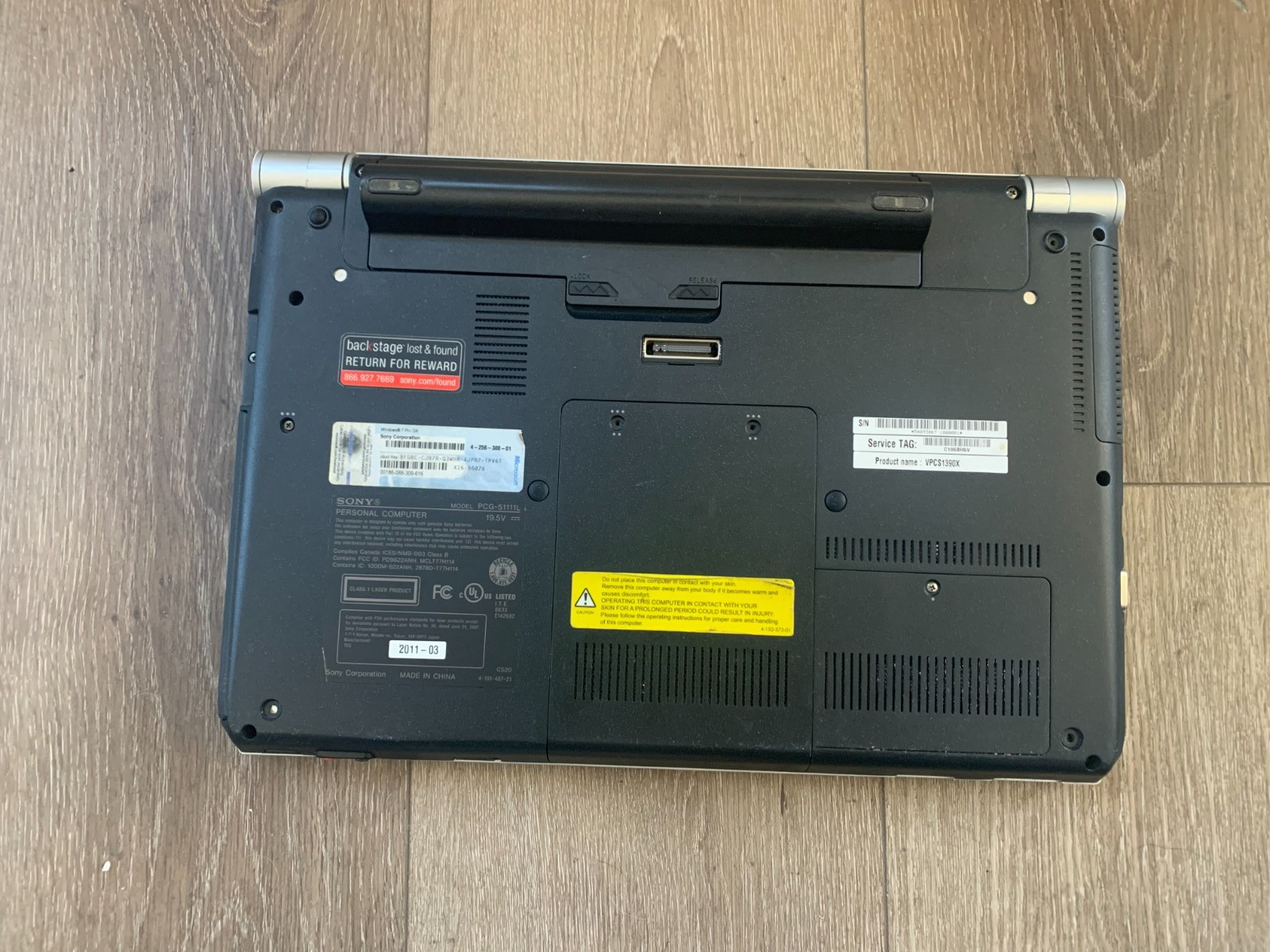 Sony PCG-51111L VPCS1 13.3″ Intel Core i5 M 480 2.67GHz 4GB Ram 500GB HDD Win 10