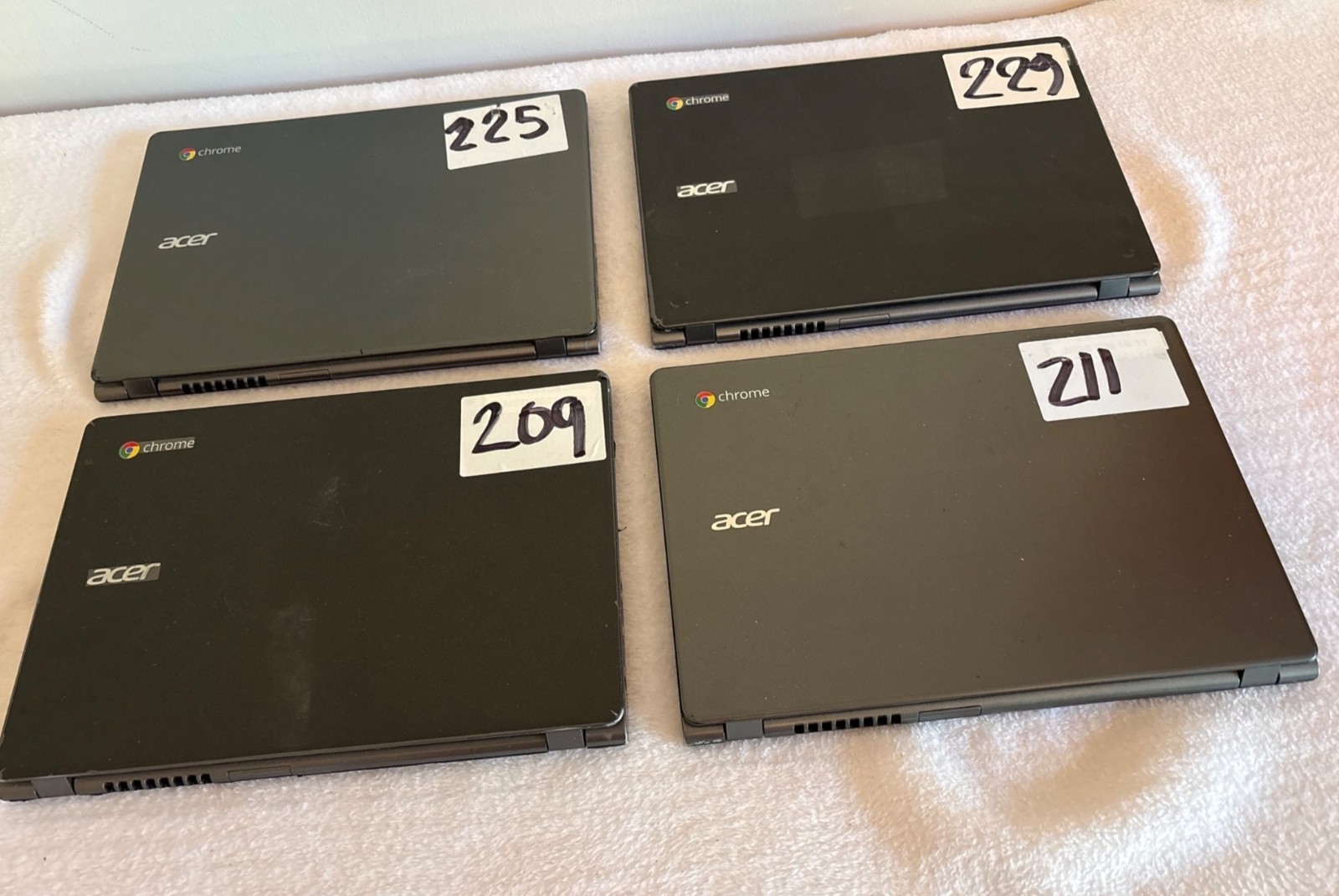 Lot Of 4 Acer Chromebook C720 Laptops 11.6″ Intel Inside Black ** Parts Only **