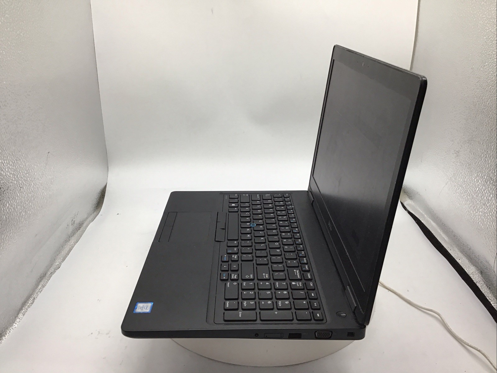 Dell Latitude 5580 15.6″ Laptop i5-7300U 8GB RAM 500GB HDD Windows 11 P Used RD