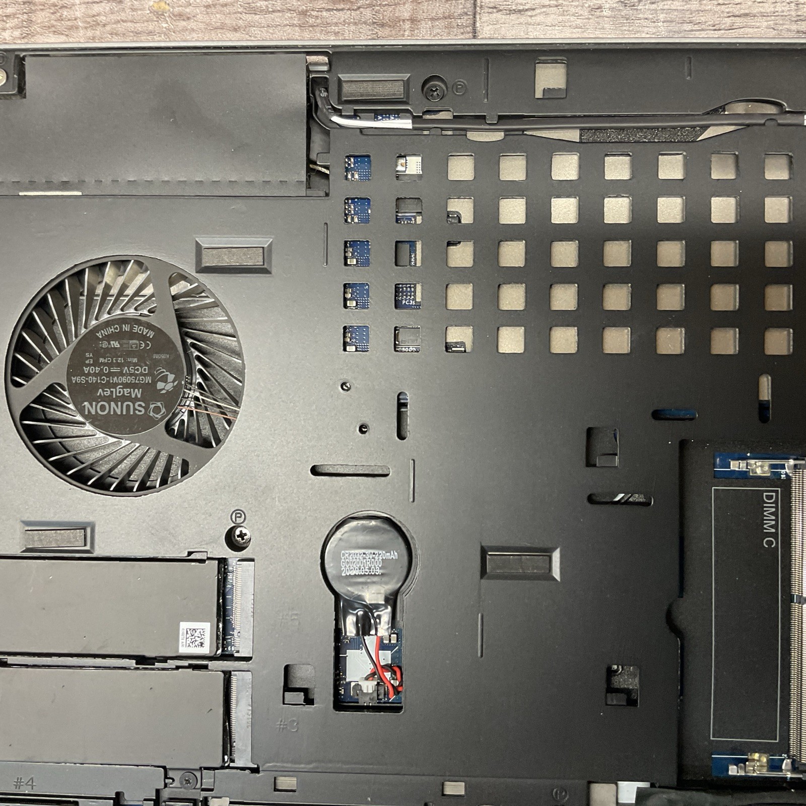 Dell Precision 7740 / Quadro RTX 3000 / BIG Screen / Ready For Windows / M15