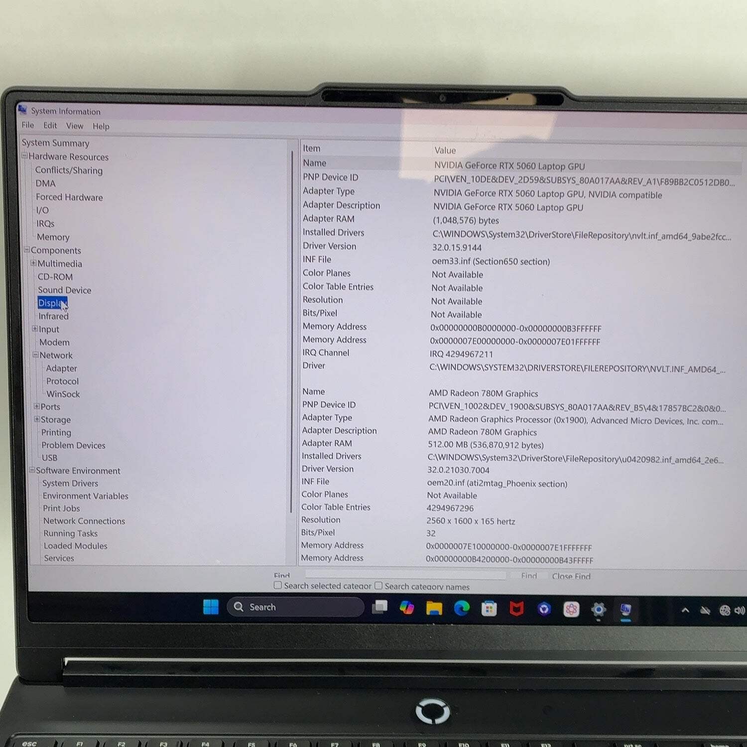 Lenovo Legion Pro 5 32GB RAM 1TB SSD GeForce RTX 5060