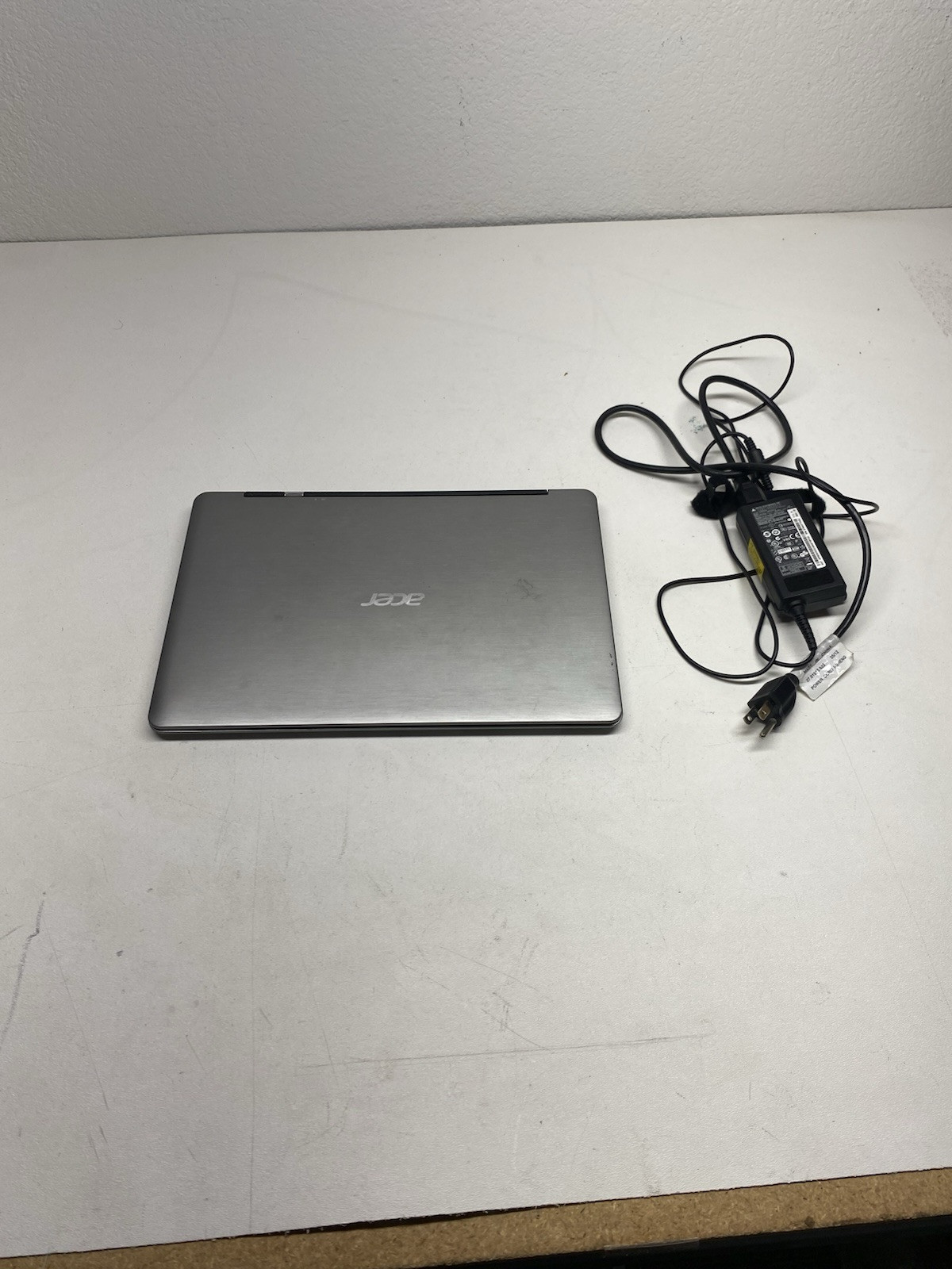 Acer Aspire Laptop Notebook 4GB 250GB SSD 13.3” Windows 10 MS Office School