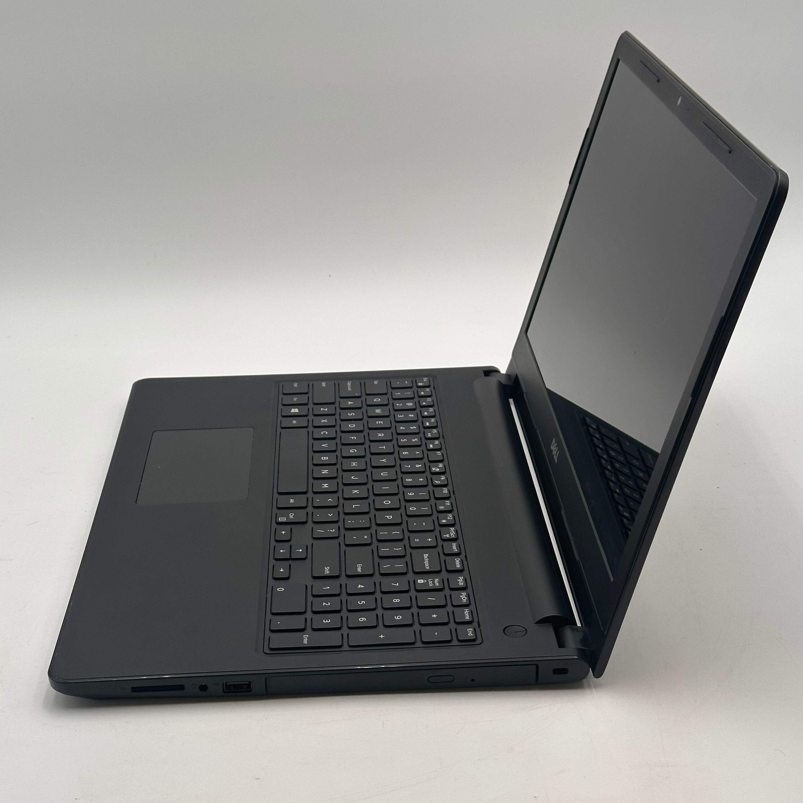 Dell Inspiron 15 i3-7100U 14.5-inch 6GB RAM 256GB SSD Laptop