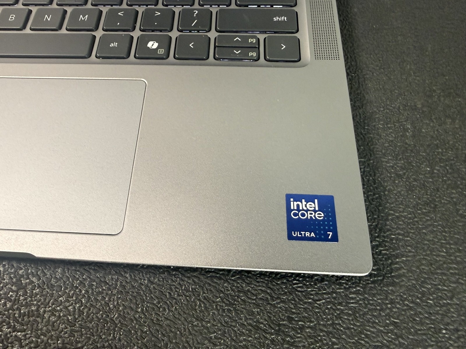 Dell Latitude 7450 14″ Ultra 7 155U 2.69GHz 16GB DDR5 512GB SSD W11 Pro
