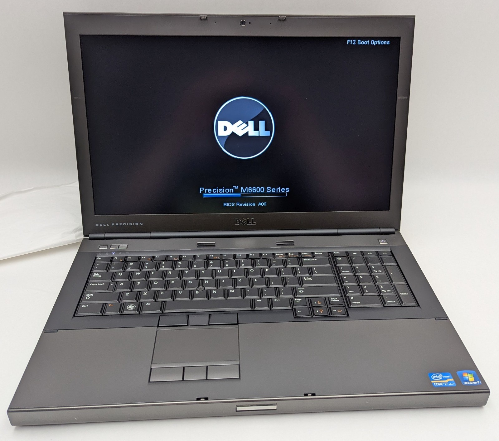 Incomplete Dell Precision M6600 17.3″ Laptop i7-2820QM 2.30GHz 8GB RAM NVIDIA