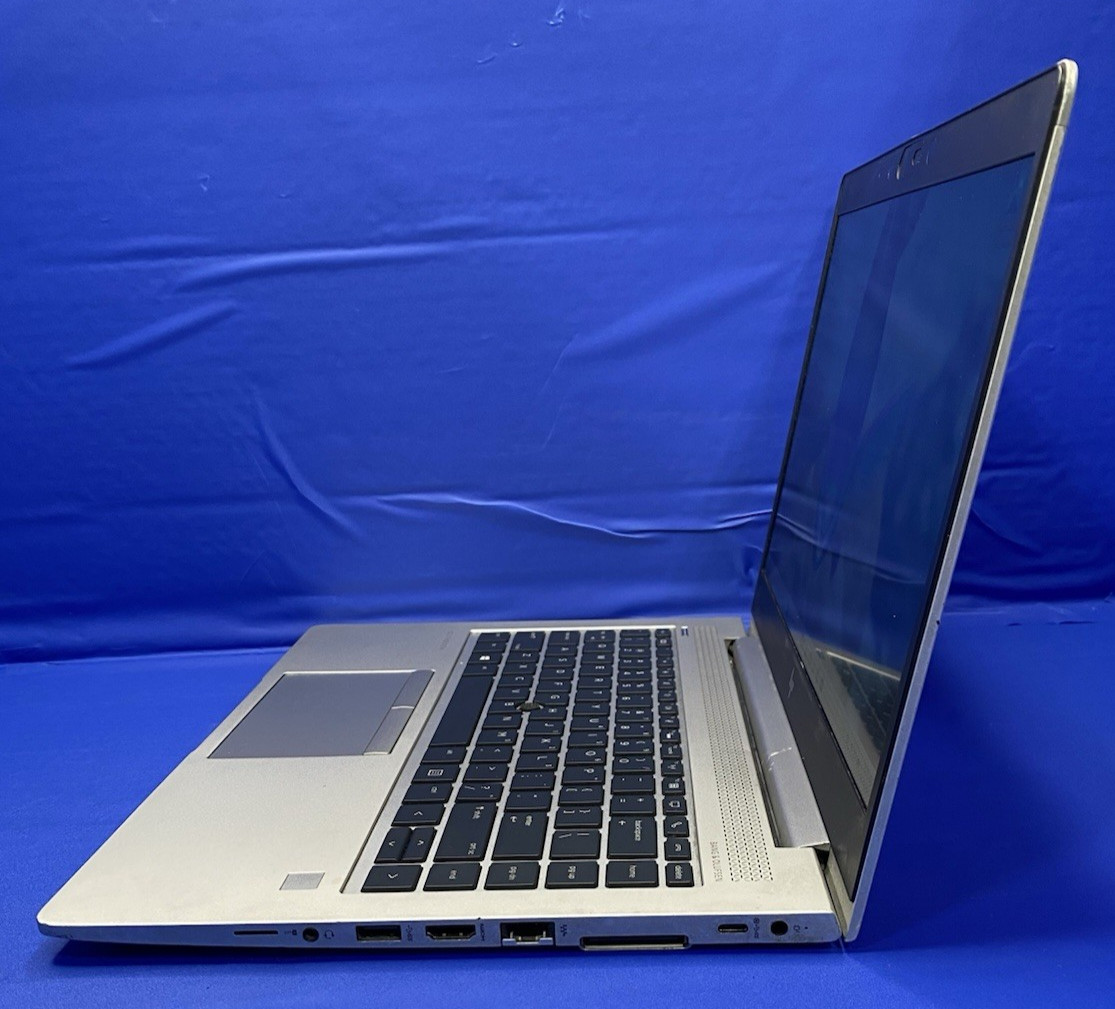 HP EliteBook 745 G5 14″ Ryzen 7 PRO 2700U @ 2.20GHz 8GB RAM 256GB SSD Windows 11