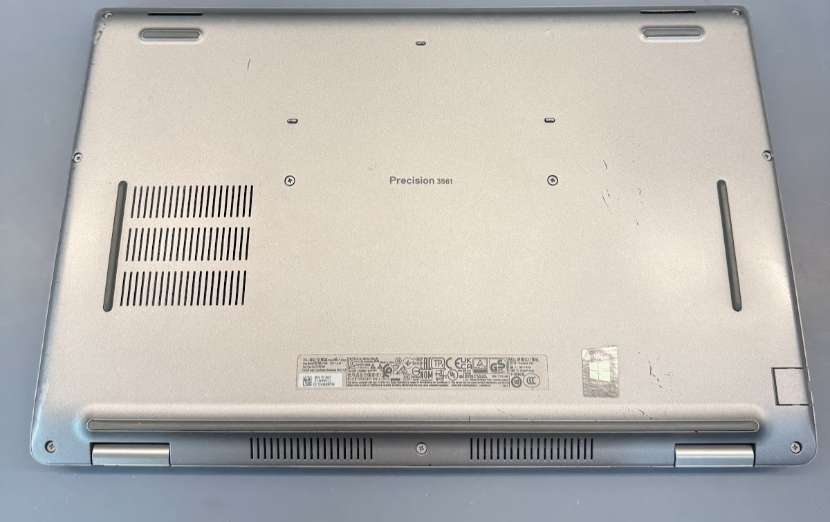 Dell Precision 3561 15″ INTEL i5-11500H 512GB SSD 32GB RAM T600 WIN11 READ C
