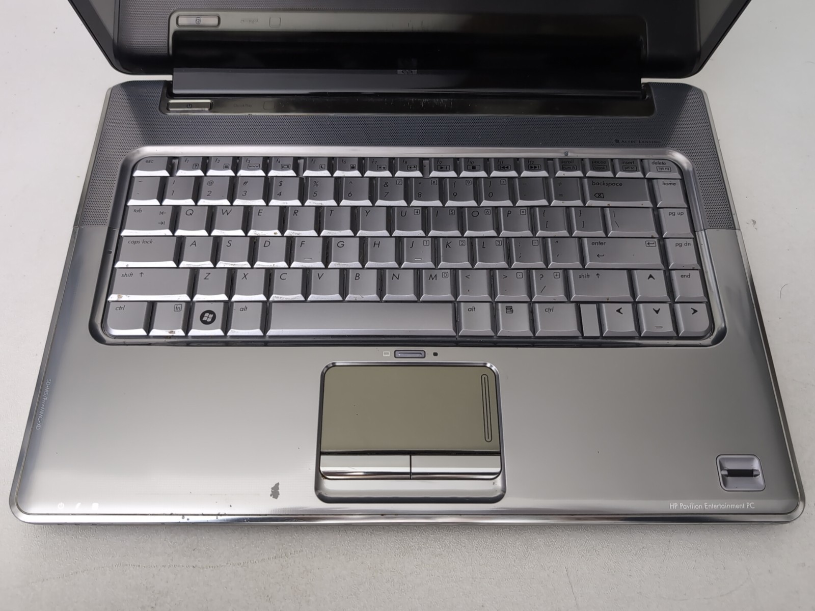 HP Pavillion DV5 Entertainment PC Intel Core 2 DUO T9400 @2.53 GHz 4GB No HDD