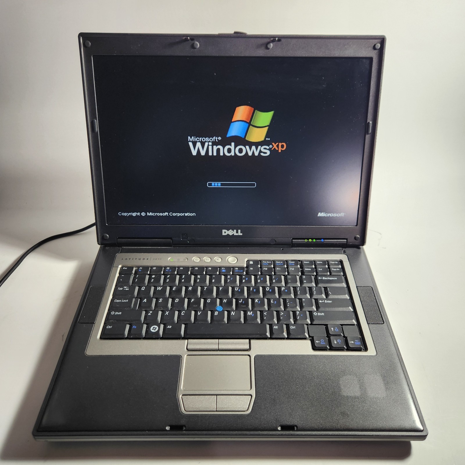 Retro Gaming Laptop Dell D830 Intel Core Duo 2.40GHz 4GB Ram 160GB HD Windows XP