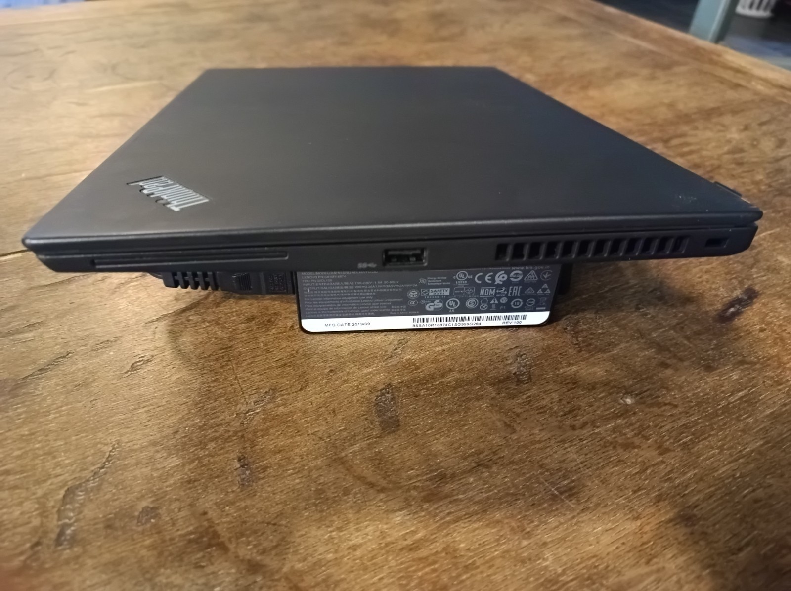 Lenovo ThinkPad T480s – i5-8250U/16GB/512GB, New Battery, Win11Pro