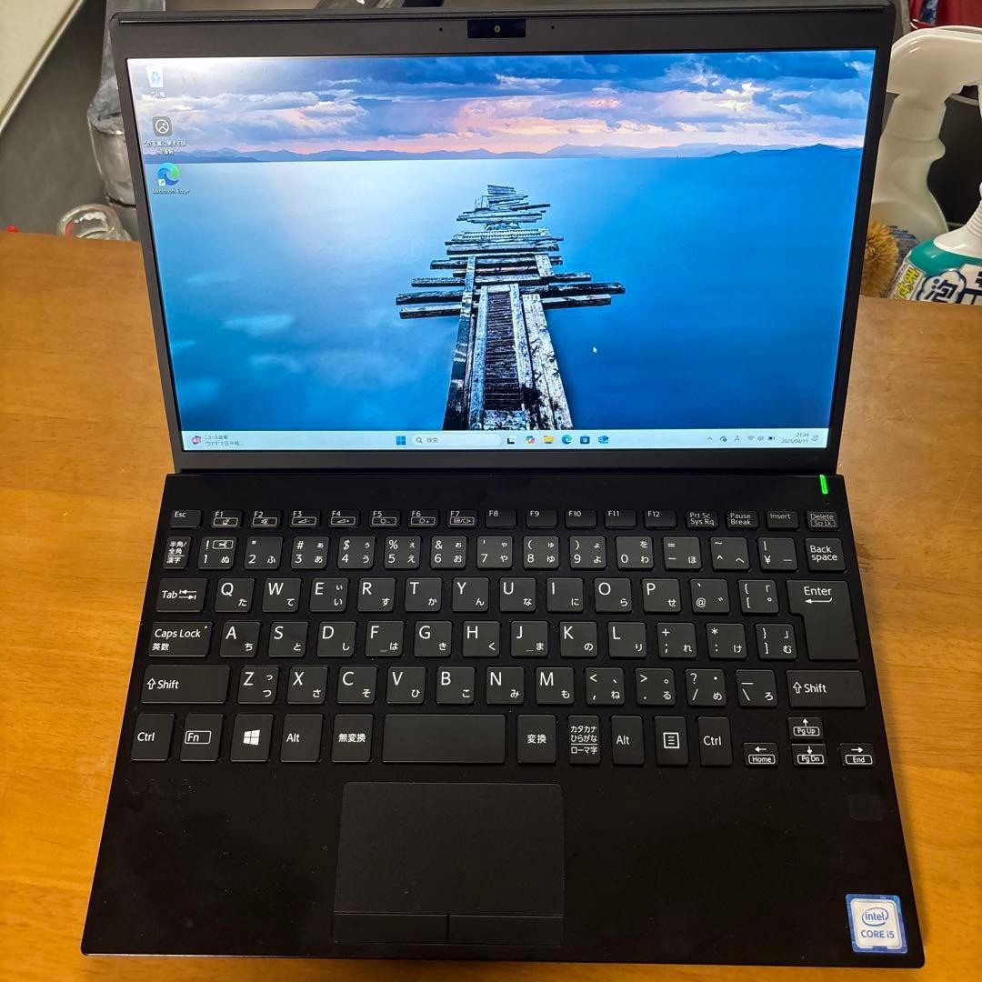 SONY Vaio VJPJ11C12N Core i5 10th 13.3″ full HD AC100-240V Laptop 12.5in Black