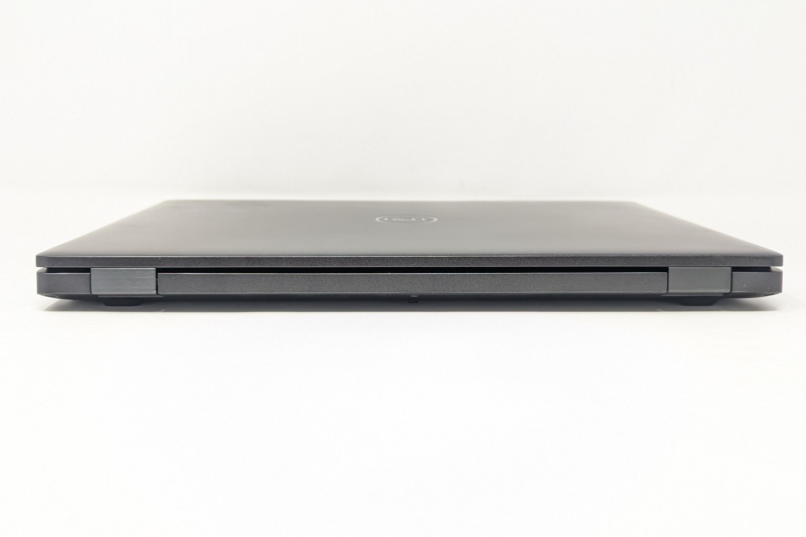 Dell Latitude 5401 – Intel Core i7-9850H 2.6 GHz 16GB DDR4 RAM NVIDIA No OS/SSD