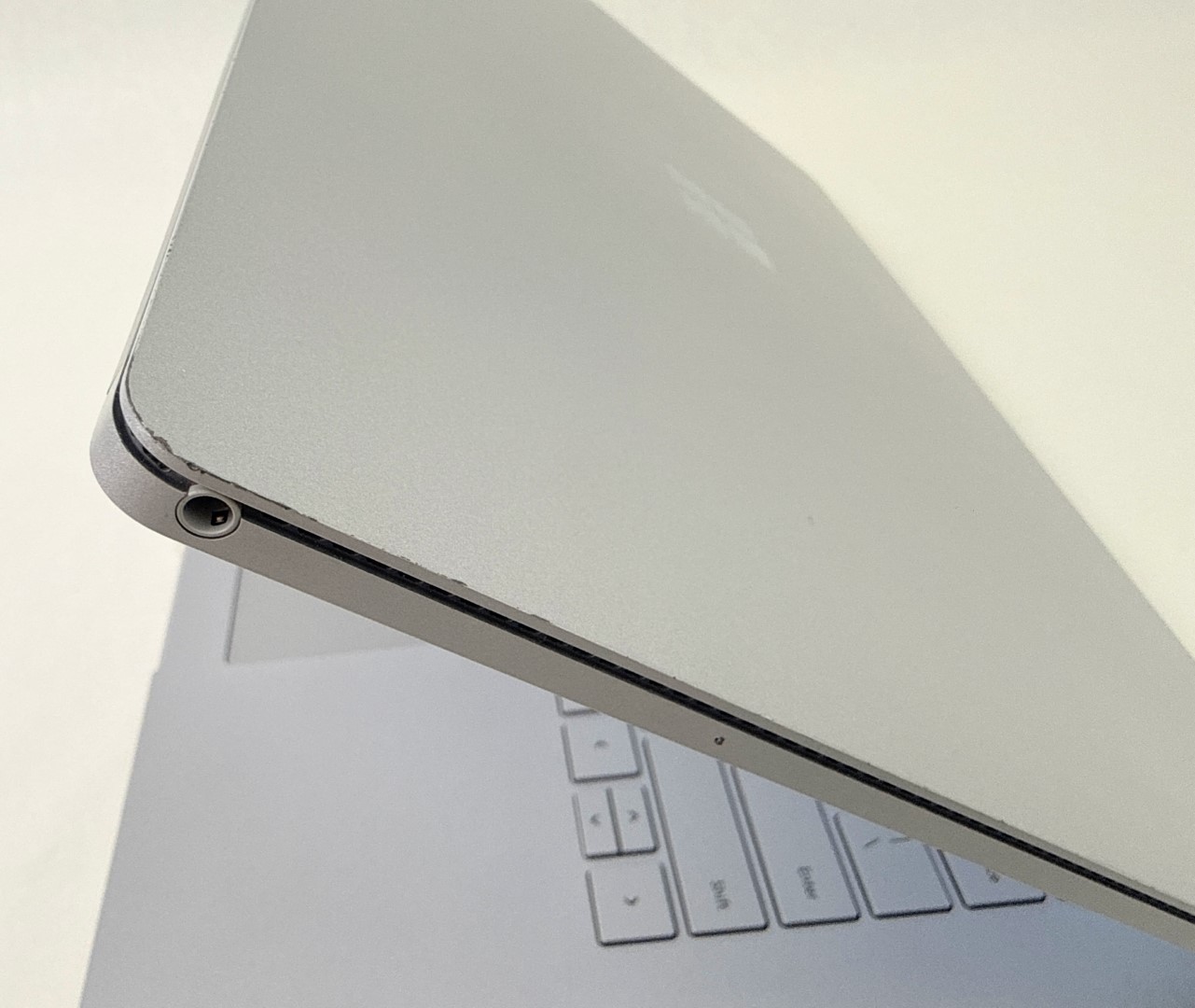 Microsoft Surface Book 3 1899 15″ Touch i7-1065G7 32GB 512GB GTX 1660 W11H