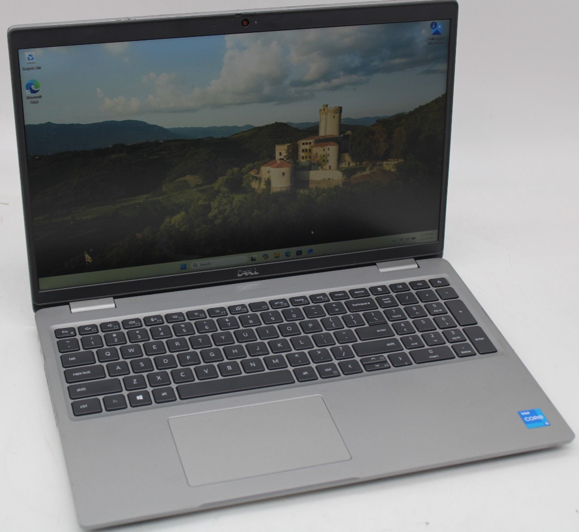 Dell Latitude 5520 – W11 Pro, 256GB NVMe, 8GB RAM, Intel i5-1135G7, Full HD