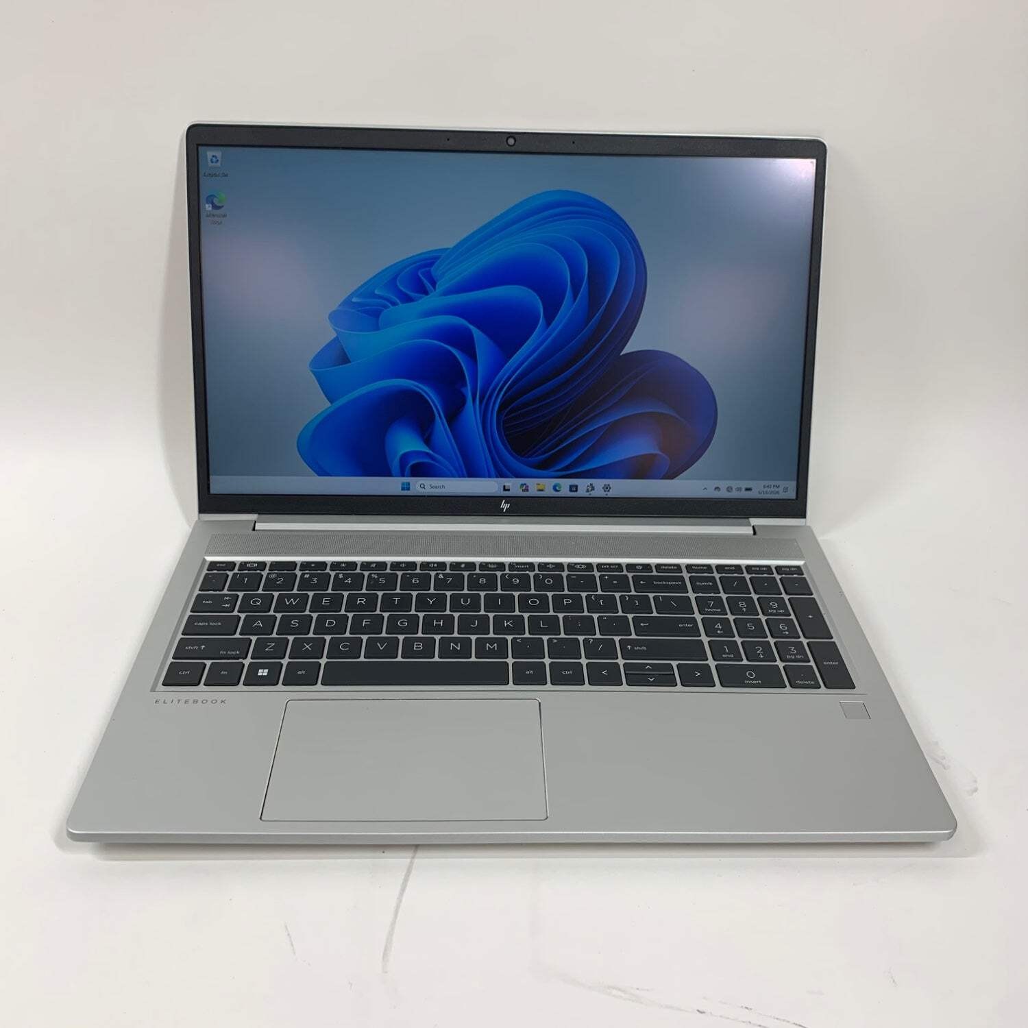 HP EliteBook 650 G10 15.6″ i7-1355U 1.7 GHz 32GB RAM 512GB SSD