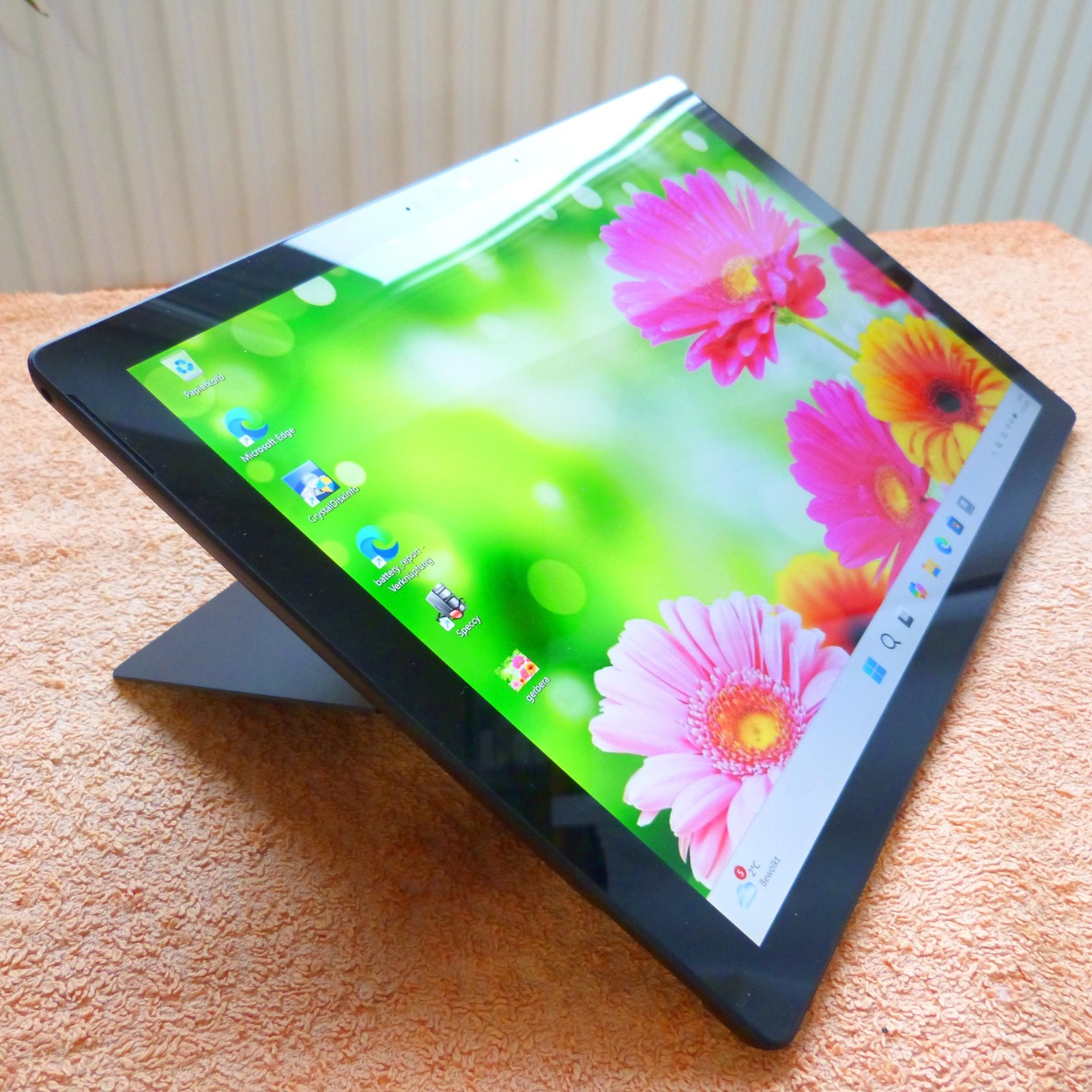 XXL LOT Surface Pro 7 PLUS 256GB Convertible 12″ 2K QHD TOUCH Windows 11