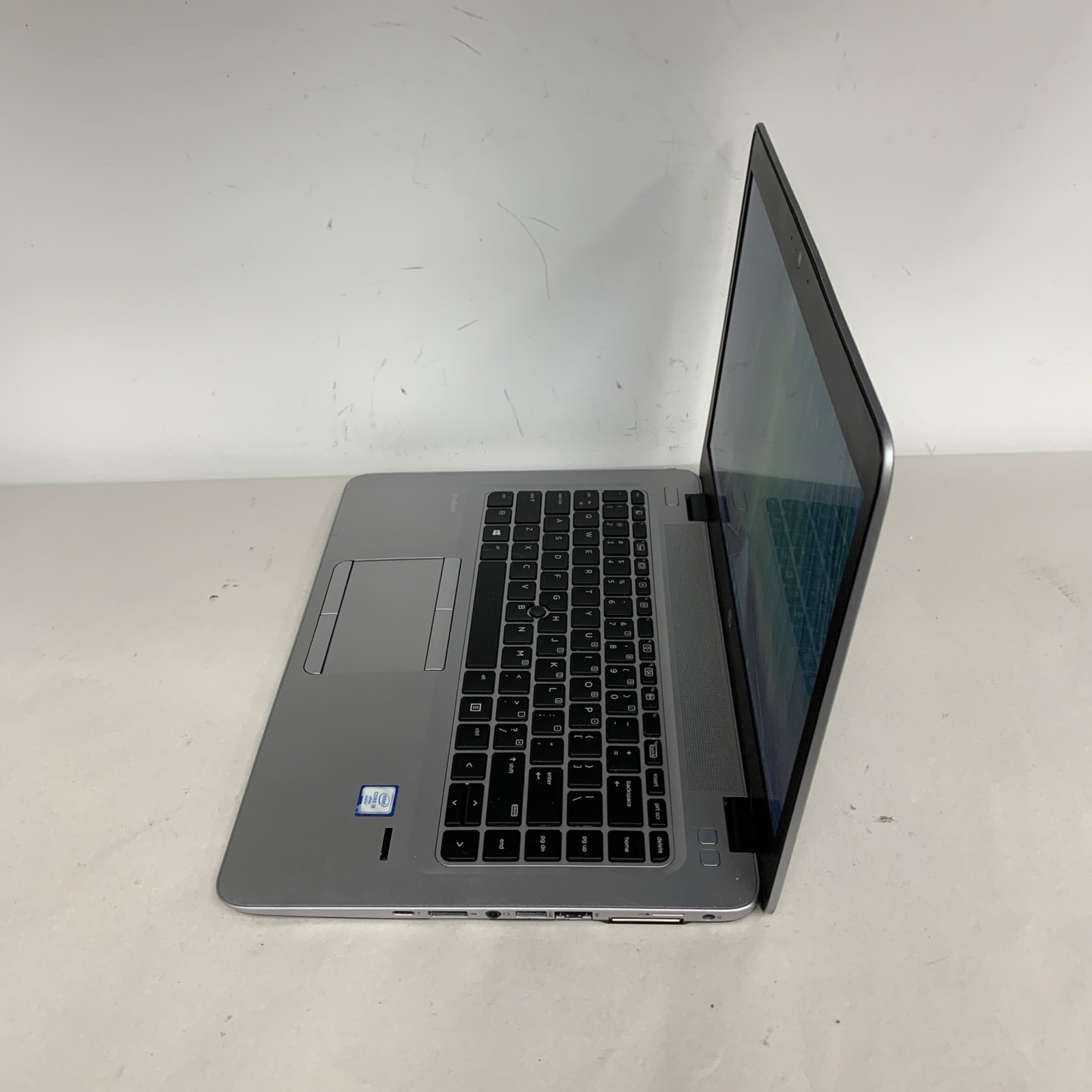 HP EliteBook 840 G3 14″ i5-6300U 8GB RAM 500GB SSD Win10 Pro