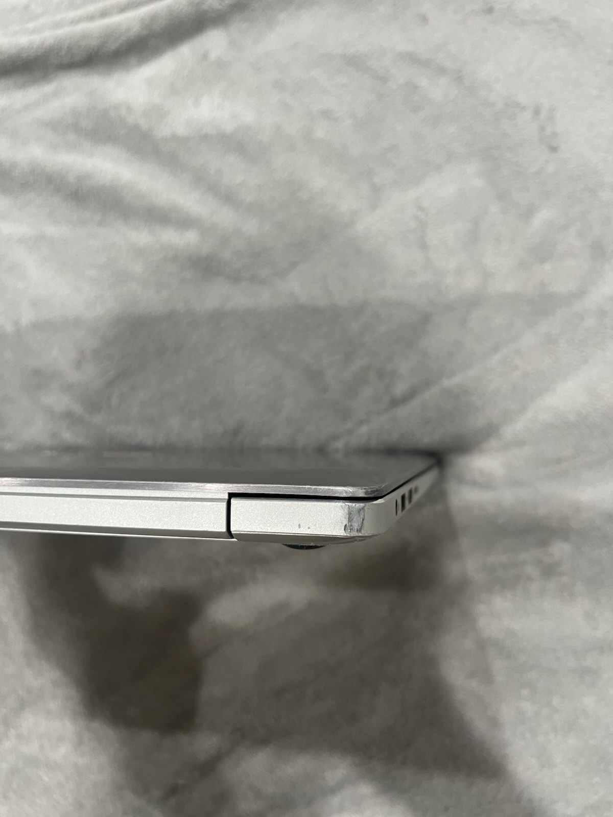 Selling a used ASUS ZenBook Pro UX501VW laptop in working condition