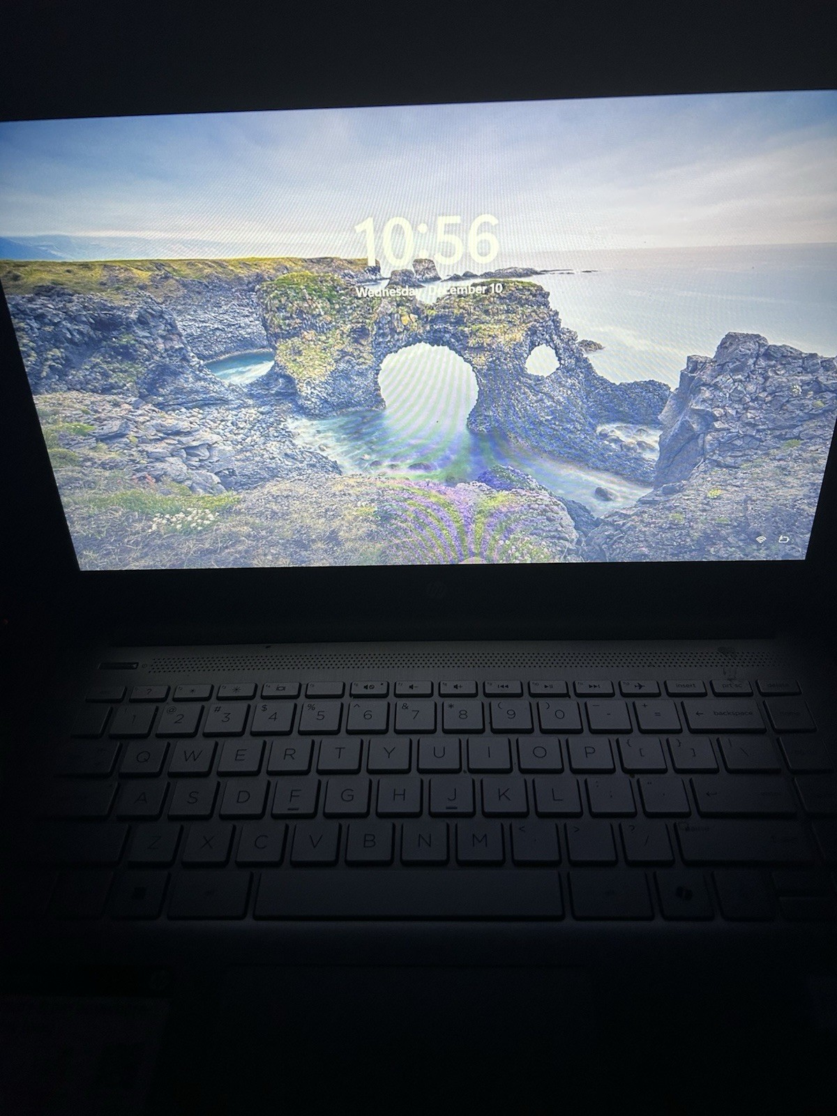 HP 14 Inch Laptop ONLY USED FOR 2 DAYS, BASICALLY BRAND NEW! GREAT CONDITION