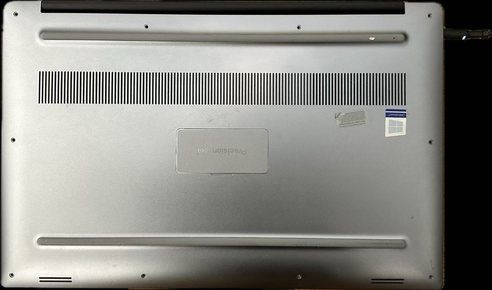Dell Precision 5540 WorkStation i9-9980HK 16gb Ram 256gb SSD Quadro T2000 W11P