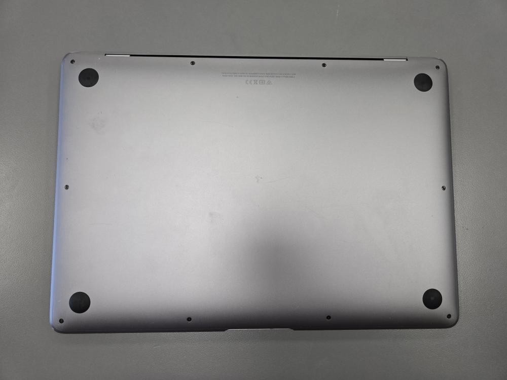 Apple Macbook Air A2337/MGN63LL/A (PD6015882)