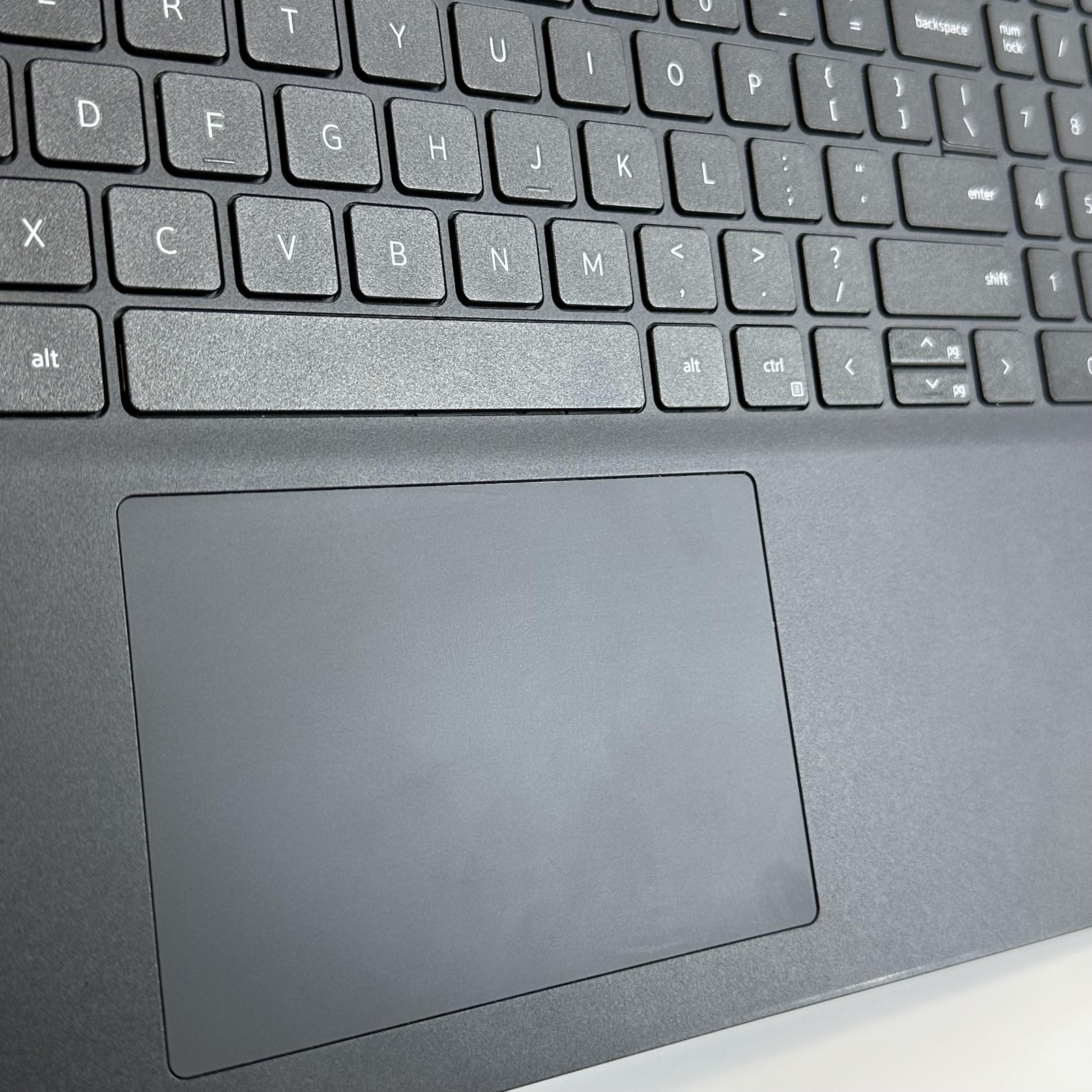 Dell Inspiron 3520 15.6 FHD TOUCH 1.3 GHz i5-1235U 8GB 512GB SSD Very Good