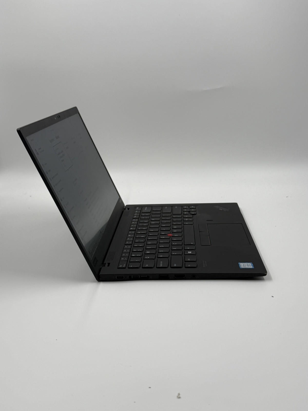 Lenovo X1 Carbon Gen 7 i5 8th Gen 8GB RAM 256 GB SSD