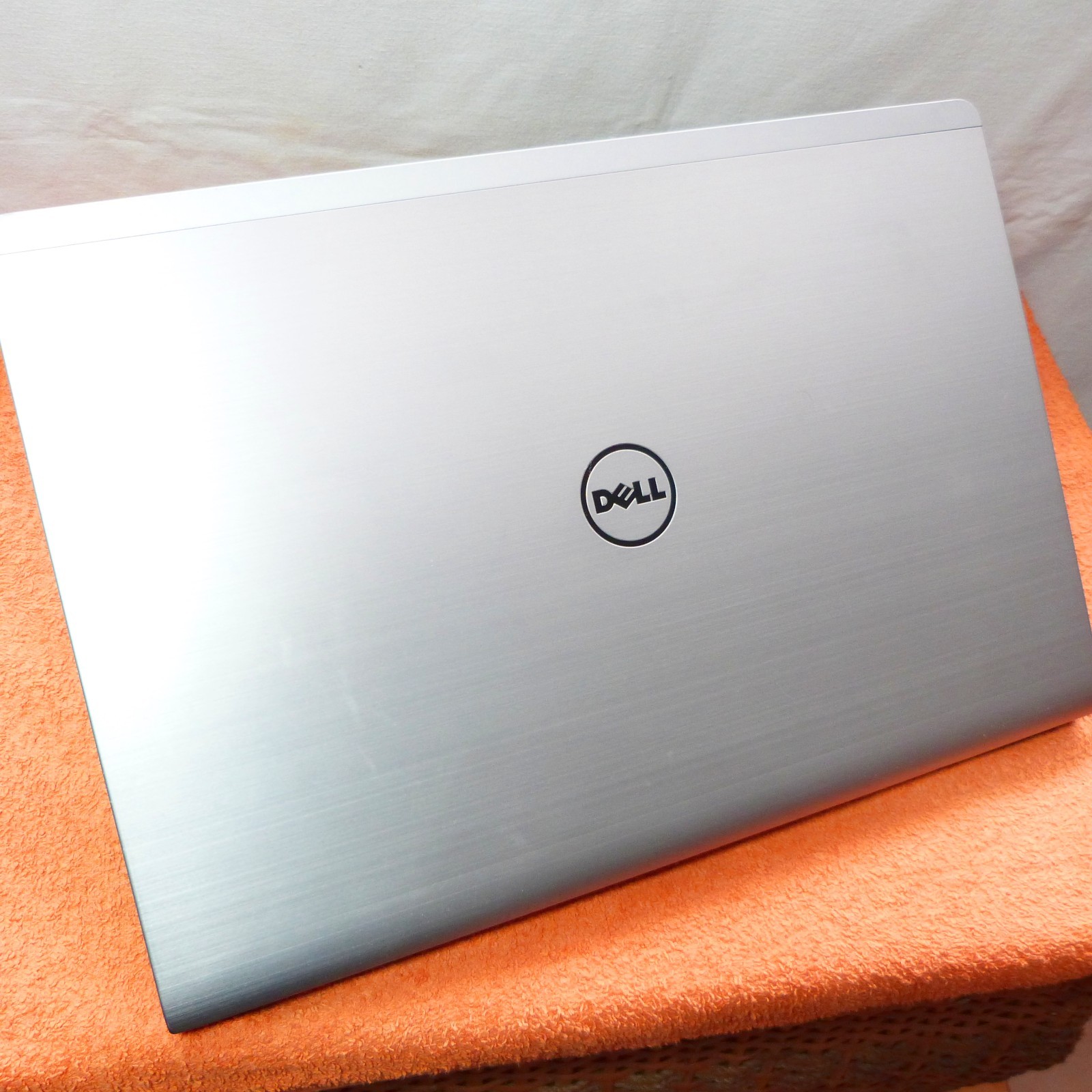 Dell 5748 METAL 17″ PREMIUM l SSD Windows 11 TURBO i7 MaxxAudio PROSound