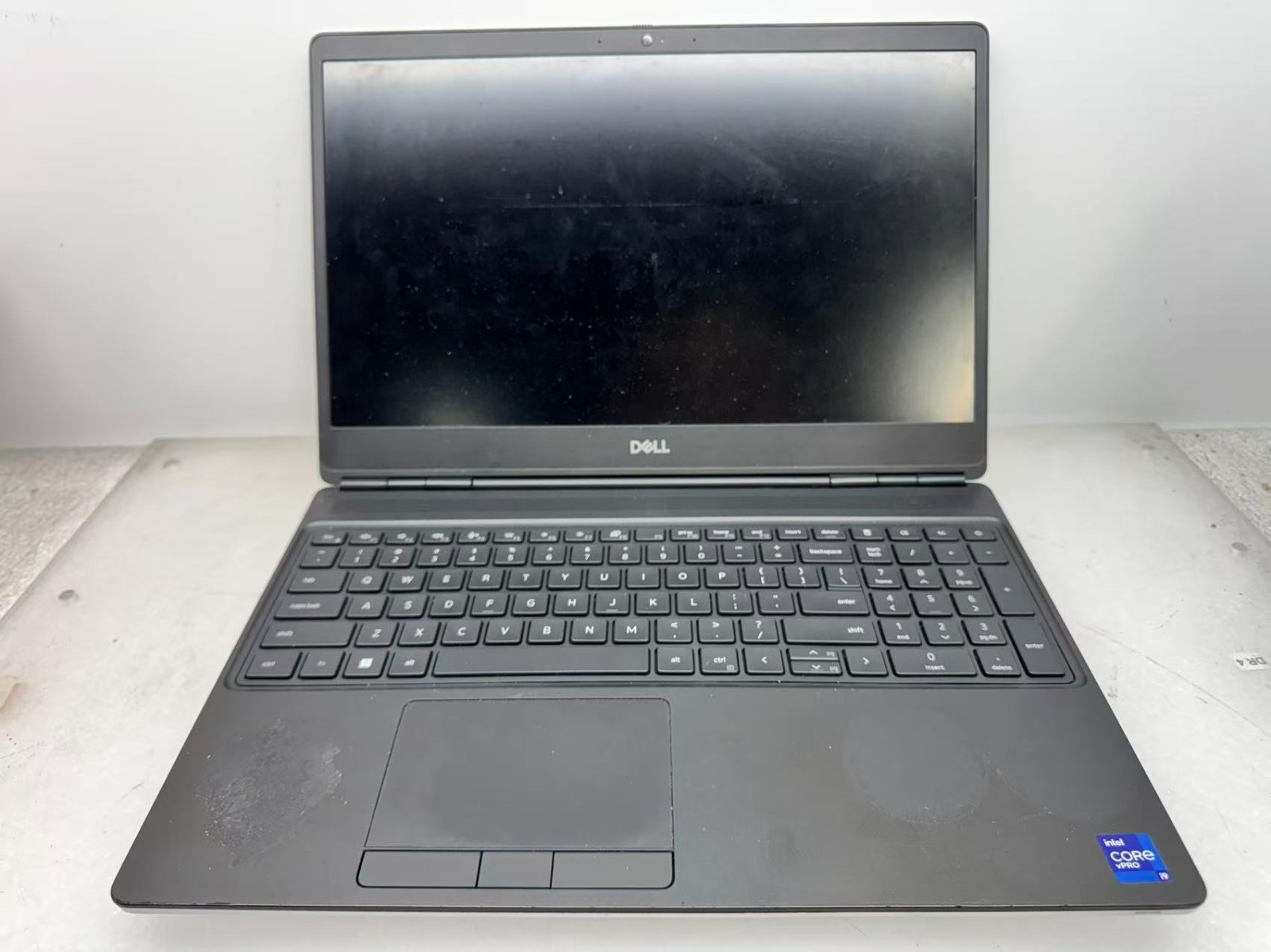 Dell Precision 7560 15.6″ Intel i9-11950H@2.6GHz 32GB 1TB A4000 No Battery