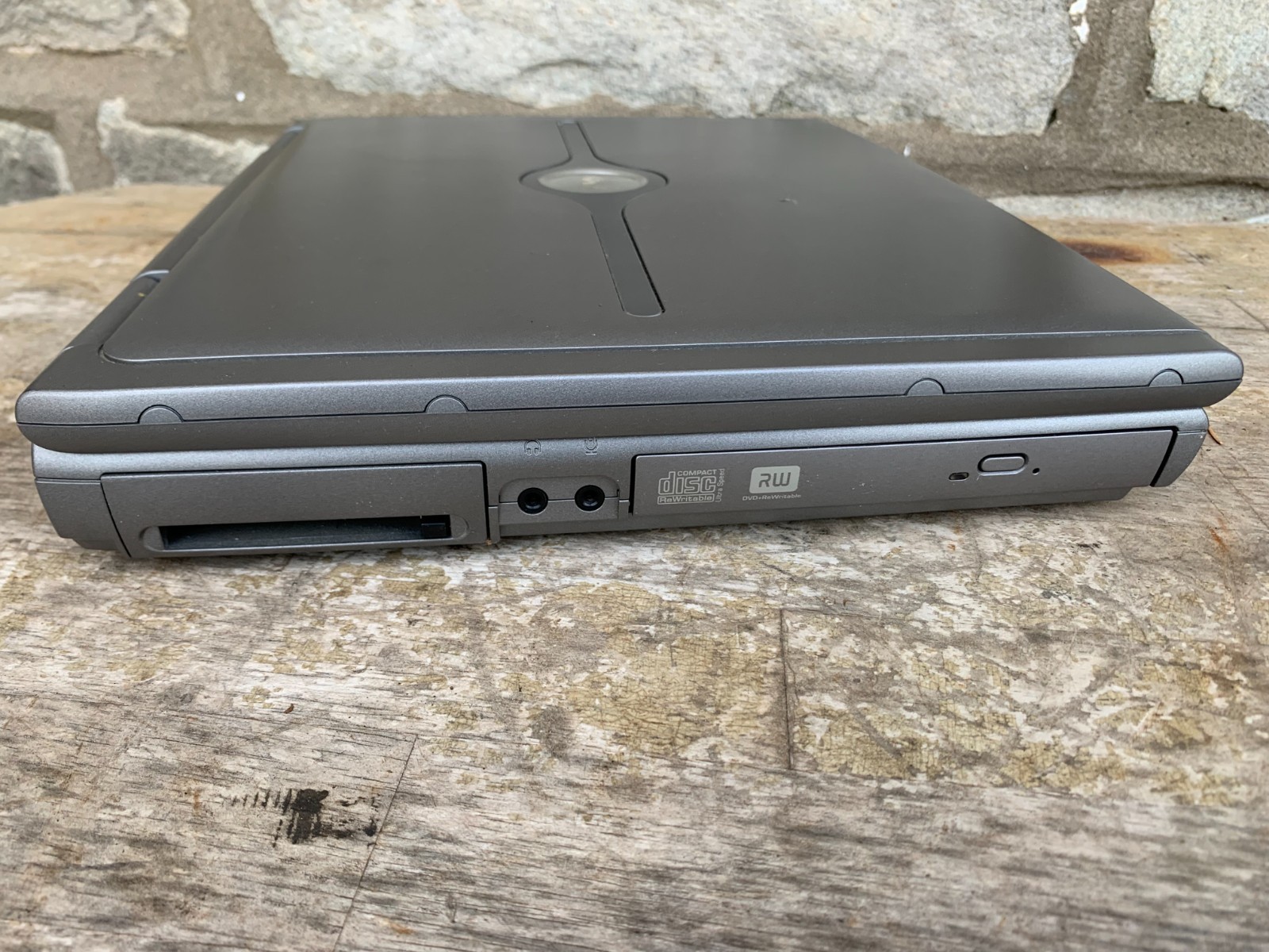 Dell Inspiron 1150 Laptop Notebook Computer 14″ Intel Pentium AS IS UNTESTED