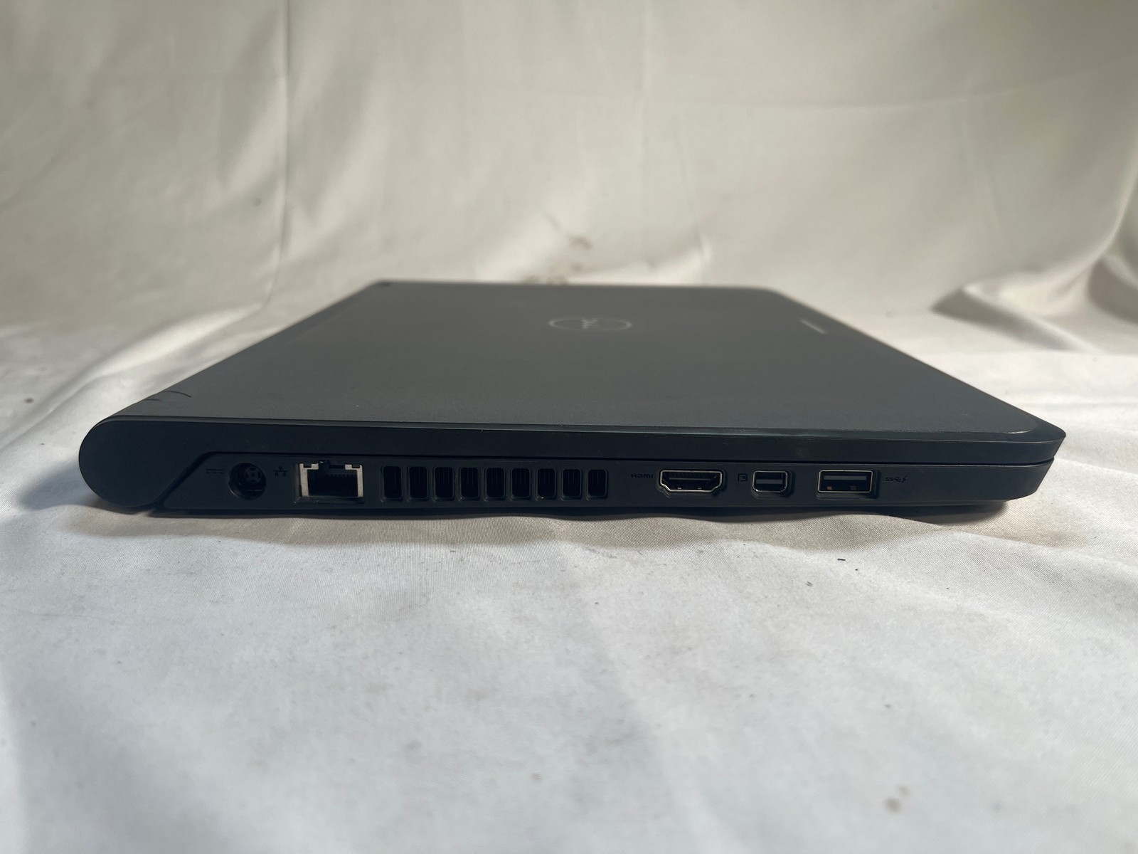 Dell Latitude 3340 i3-4030U 1.9GHz 4GB 128GB SSD 13.3″