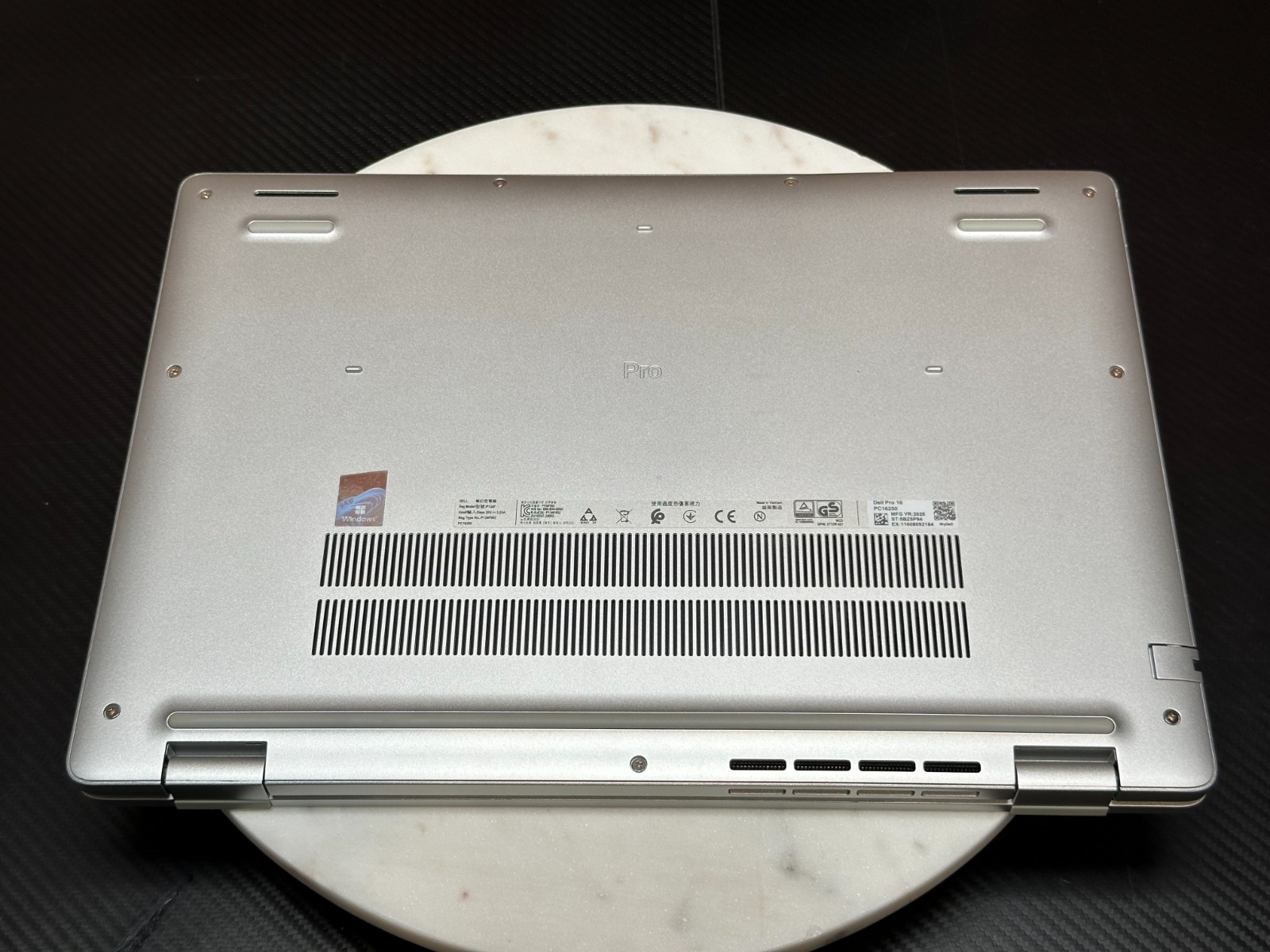 Dell Pro 16 PC16250 Ultra 7 255U 16GB RAM 512GB SSD – Good condition